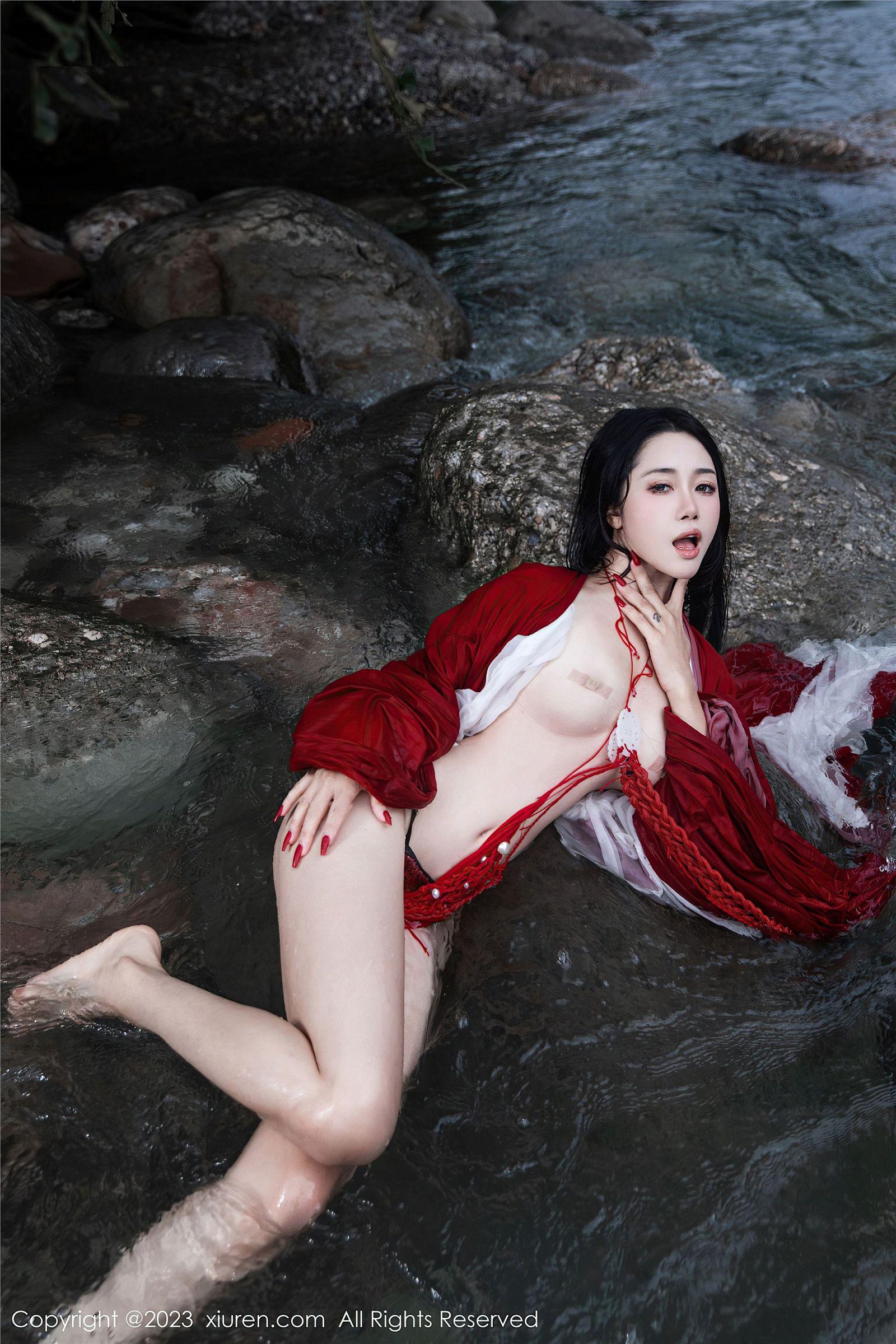 [XIUREN秀人网] 2023.08.28 NO.7295 严利娅Yuliya_p049