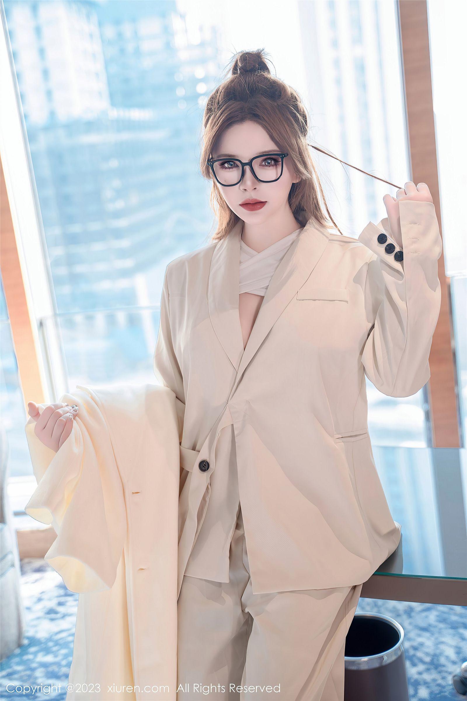[XIUREN秀人网] 2023.12.26 NO.7865 伊丽莎有点白_p045