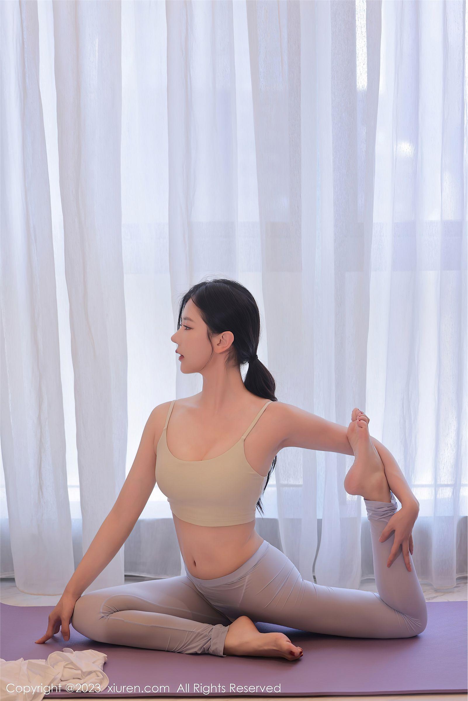 [XIUREN秀人网] 2023.08.28 NO.7294 尹甜甜_p002