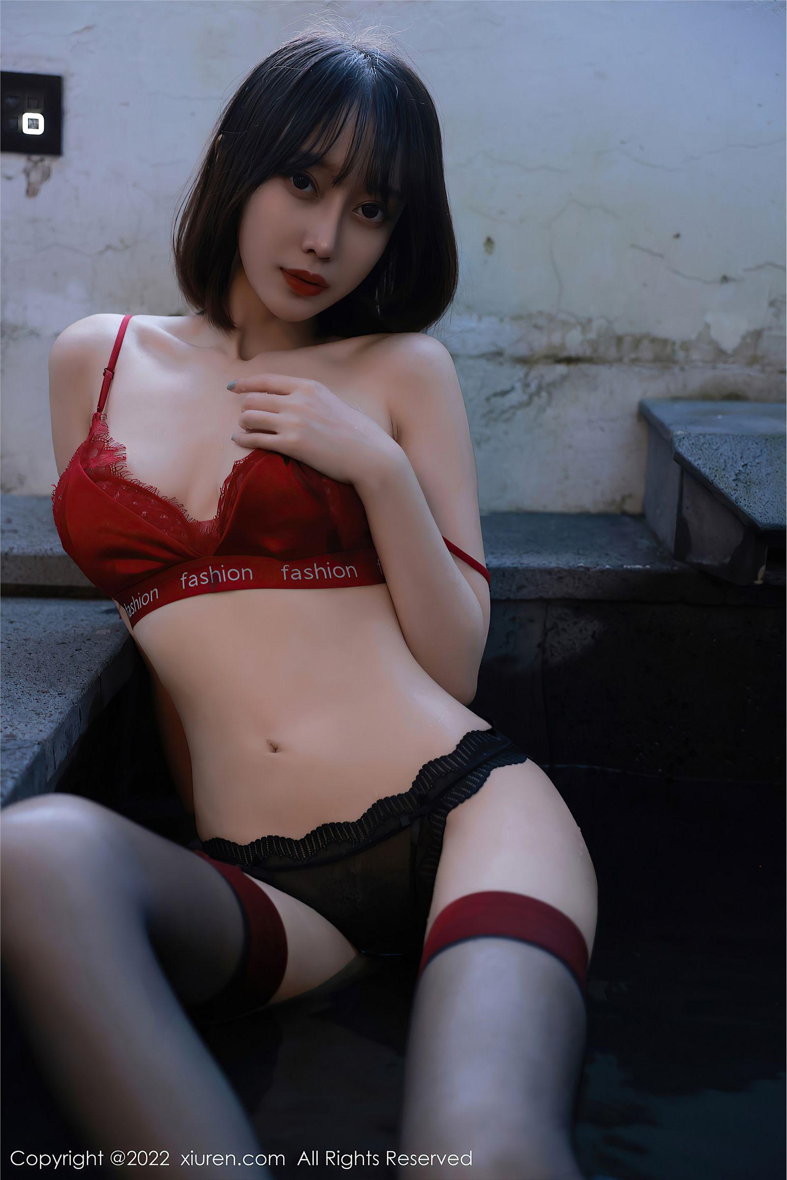 [XIUREN秀人网] 2022.07.15 NO.5283 玥儿玥er_p005