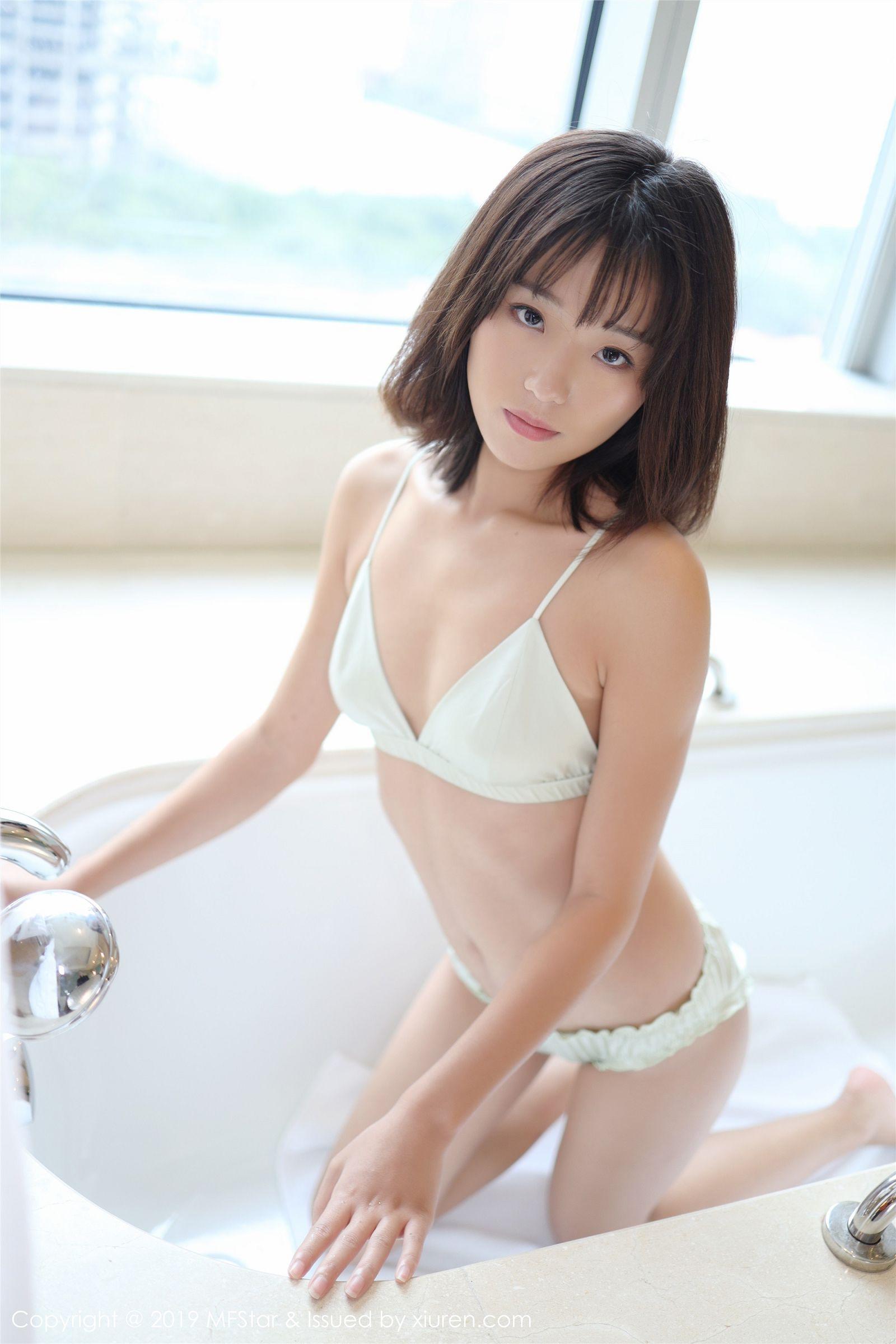 [MFStar模范学院] 2019.11.13 Vol.229 Baileys 香儿_p004
