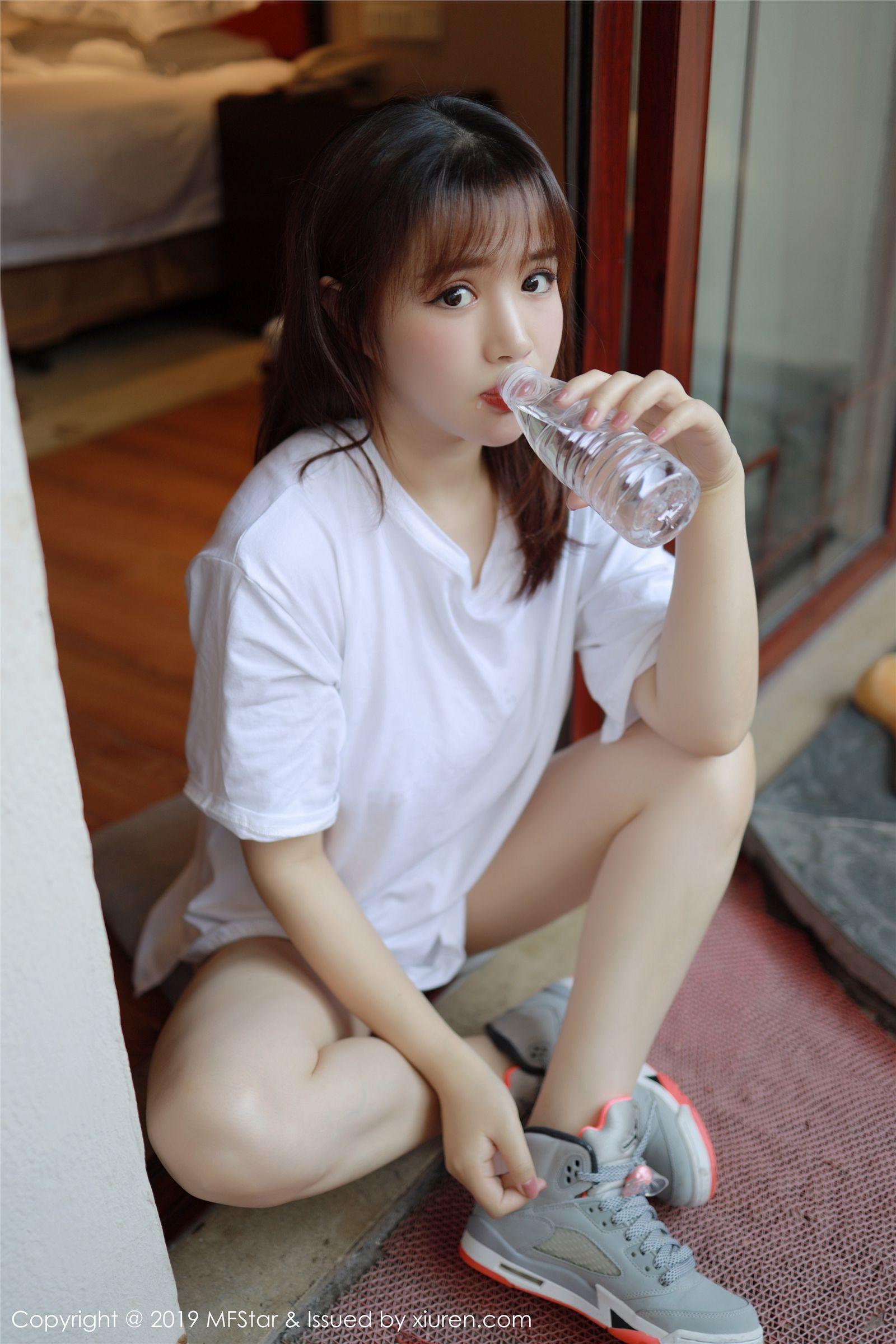 [MFStar模范学院] 2019.12.04 Vol.237  恩率babe_p028