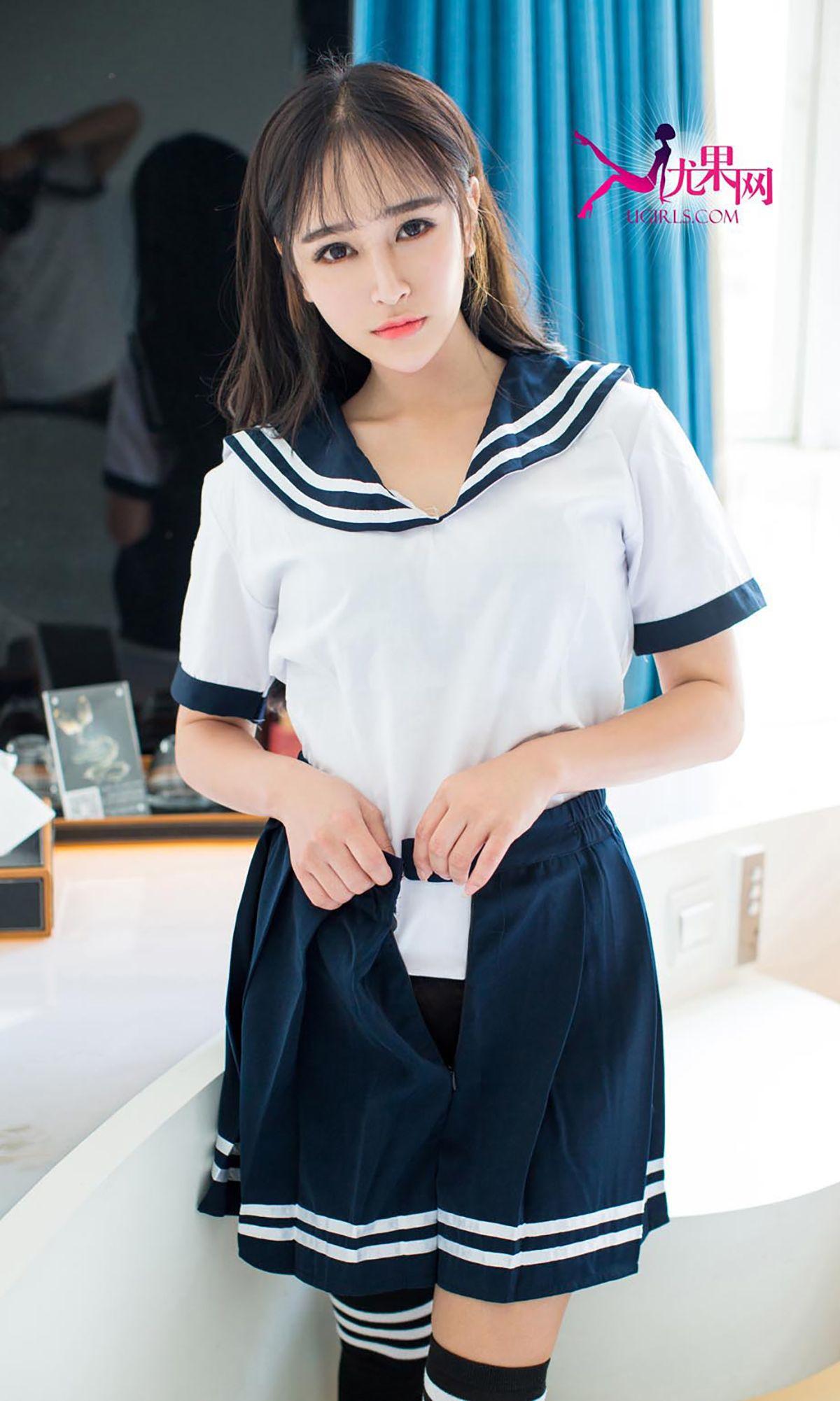 [爱尤物Ugirls] NO.111 萱萱 有光的女孩_p018
