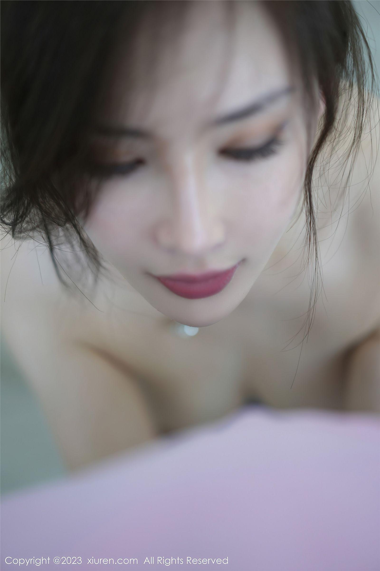 [XIUREN秀人网] 2023.03.17 NO.6429 Carol周妍希 泰国旅拍_p073