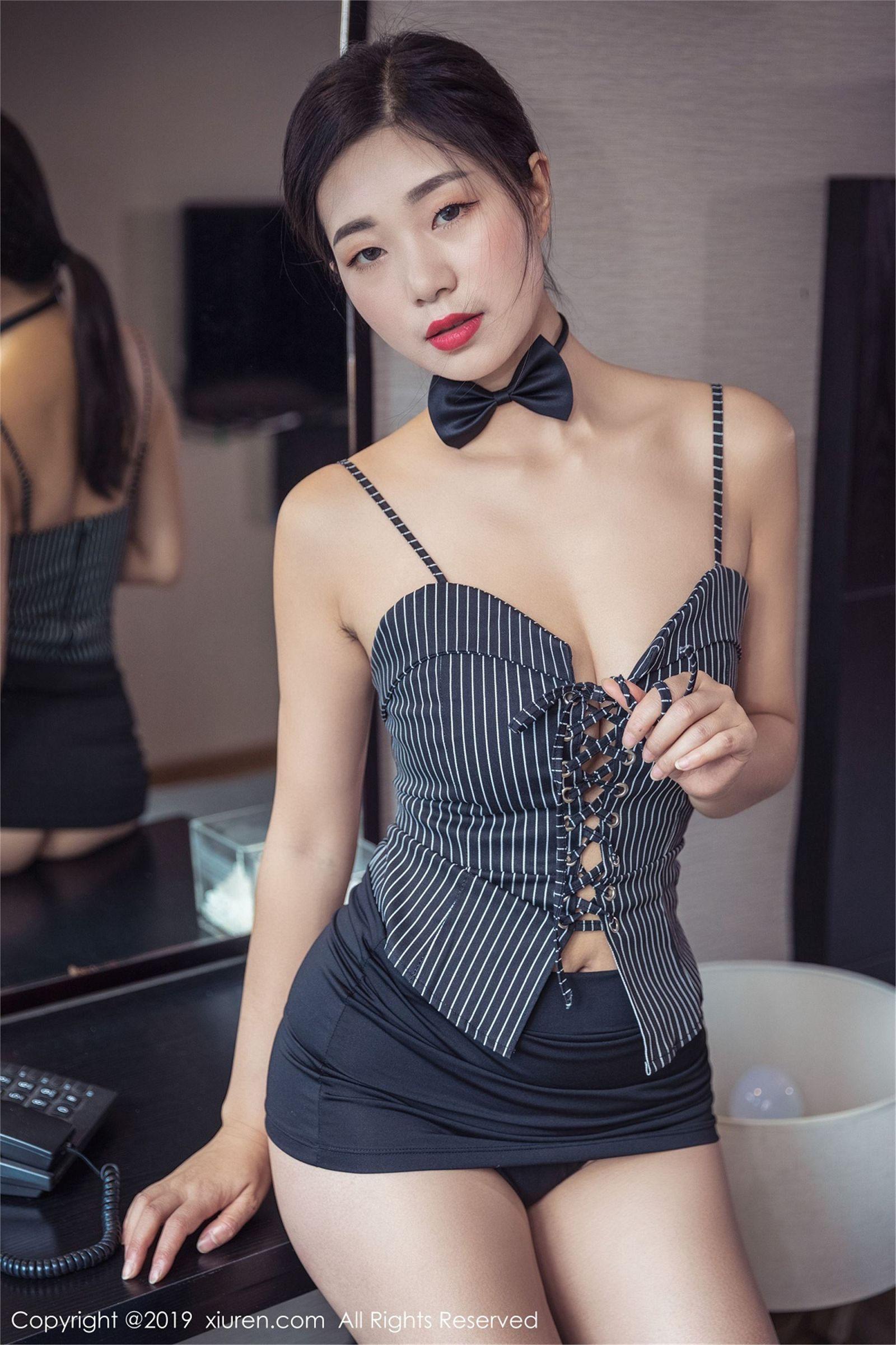[XIUREN秀人网] 2019.04.25 NO.1417 宋-KiKi_p021