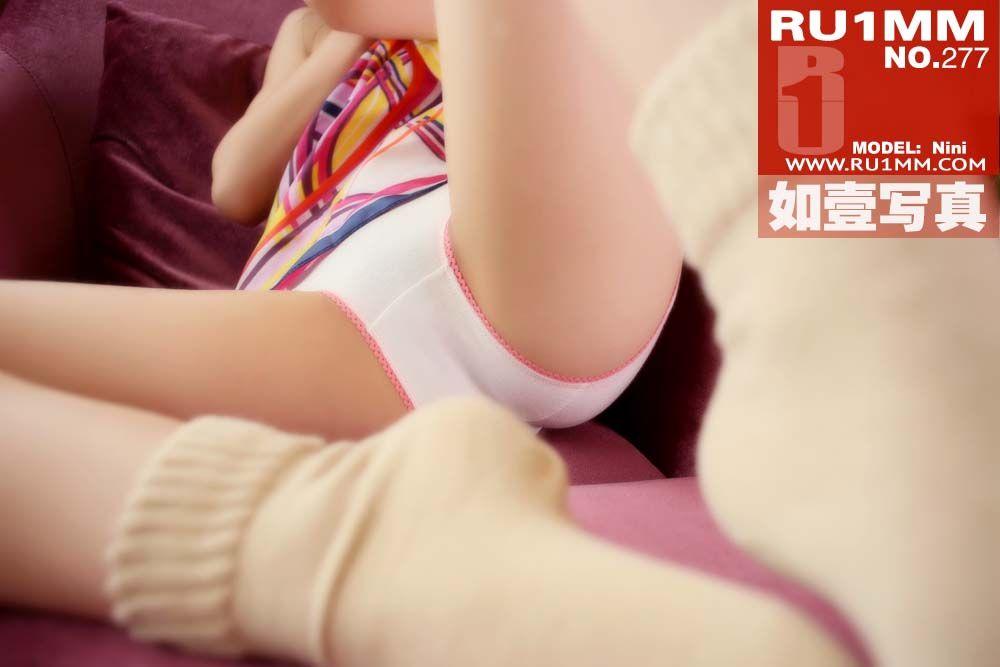 [RU1MM美女] 2015.04.07 NO.277_p027