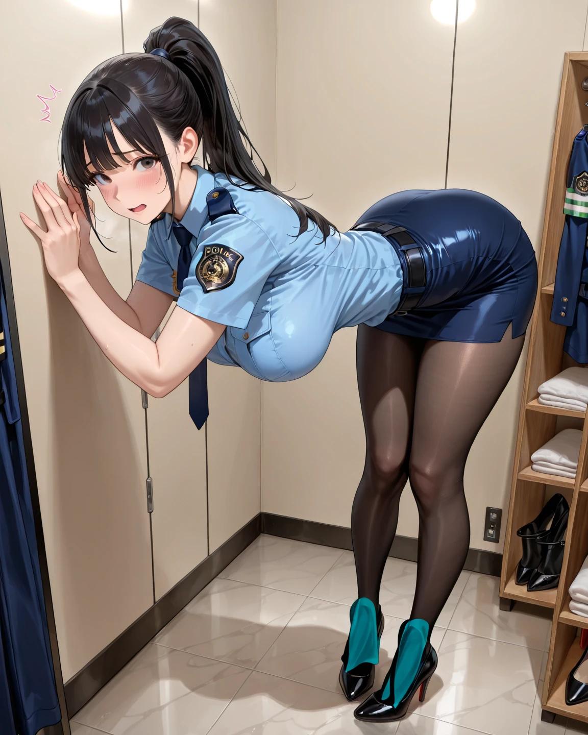 suit_love_policewoman5_130995276_p6