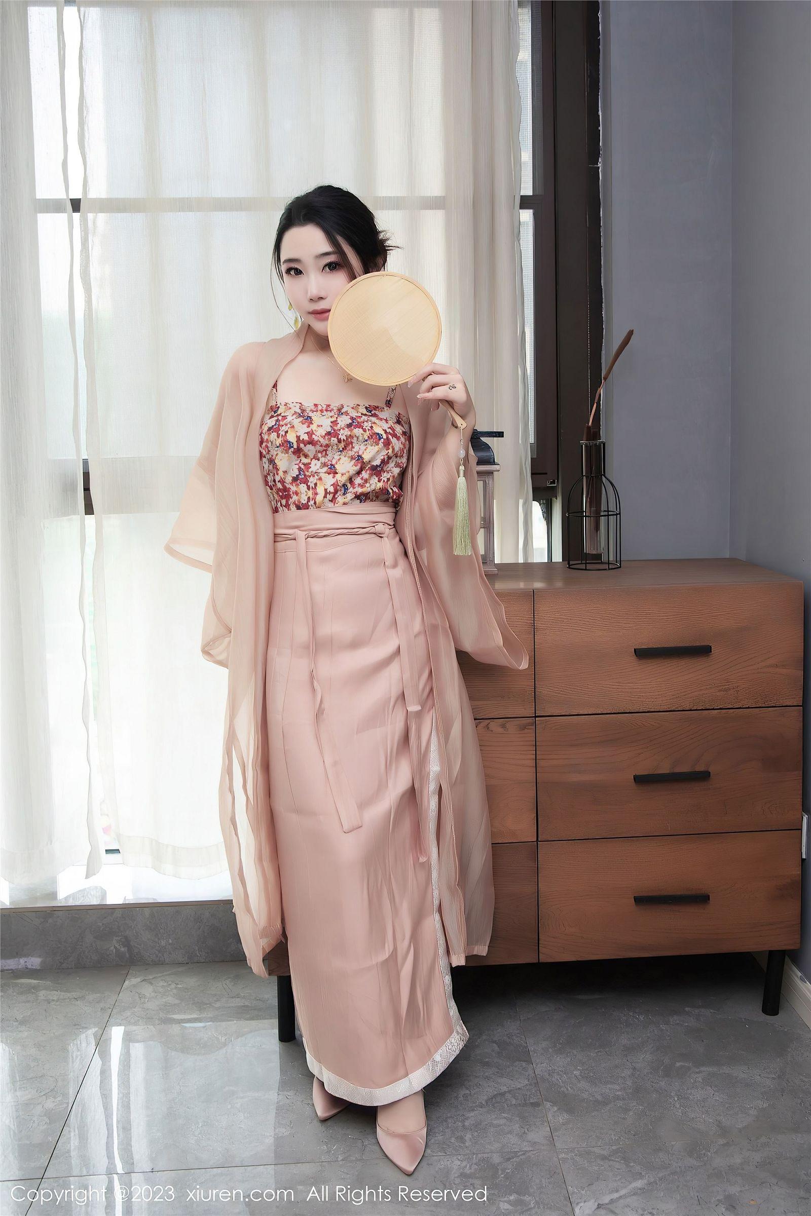 [XIUREN秀人网] 2023.03.23 NO.6457 严利娅Yuliya_p010