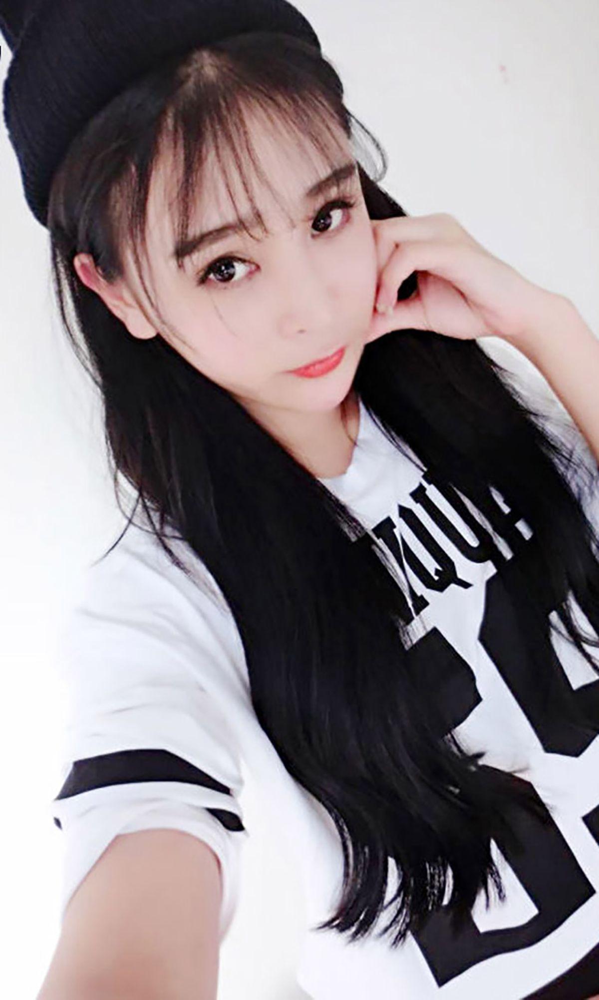 [爱尤物Ugirls] NO.111 萱萱 有光的女孩_p023