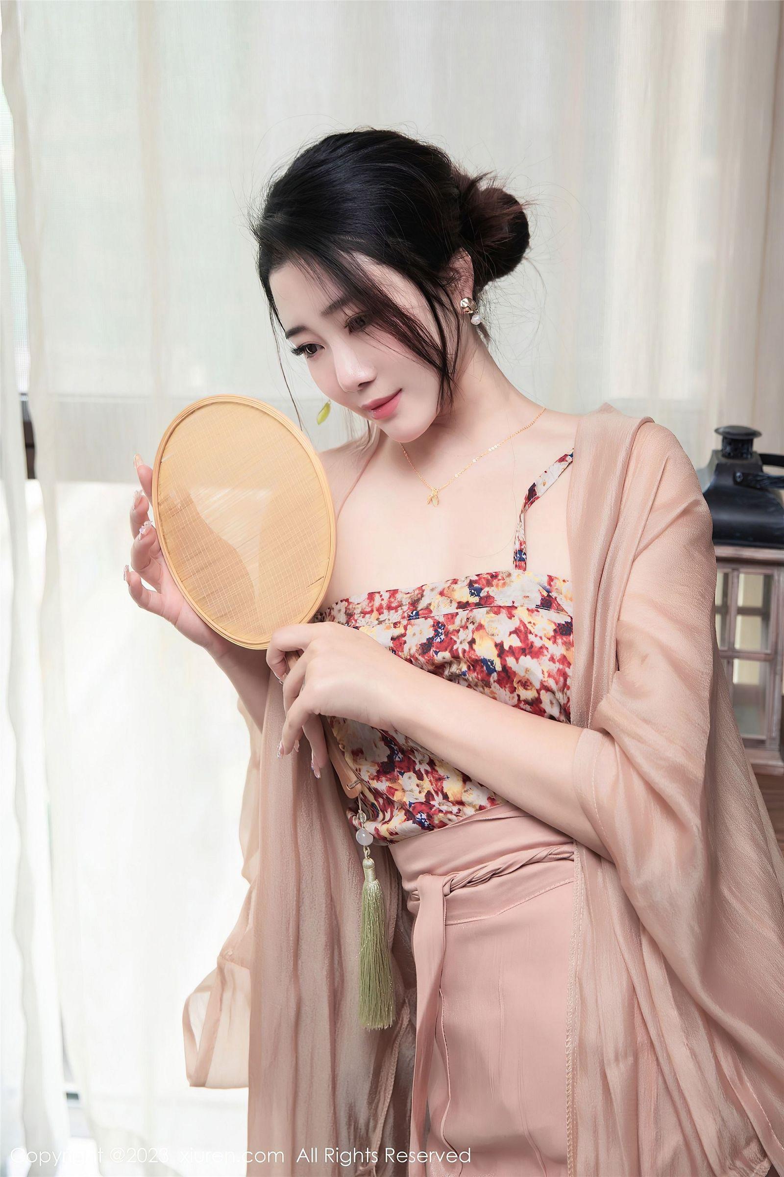 [XIUREN秀人网] 2023.03.23 NO.6457 严利娅Yuliya_p085
