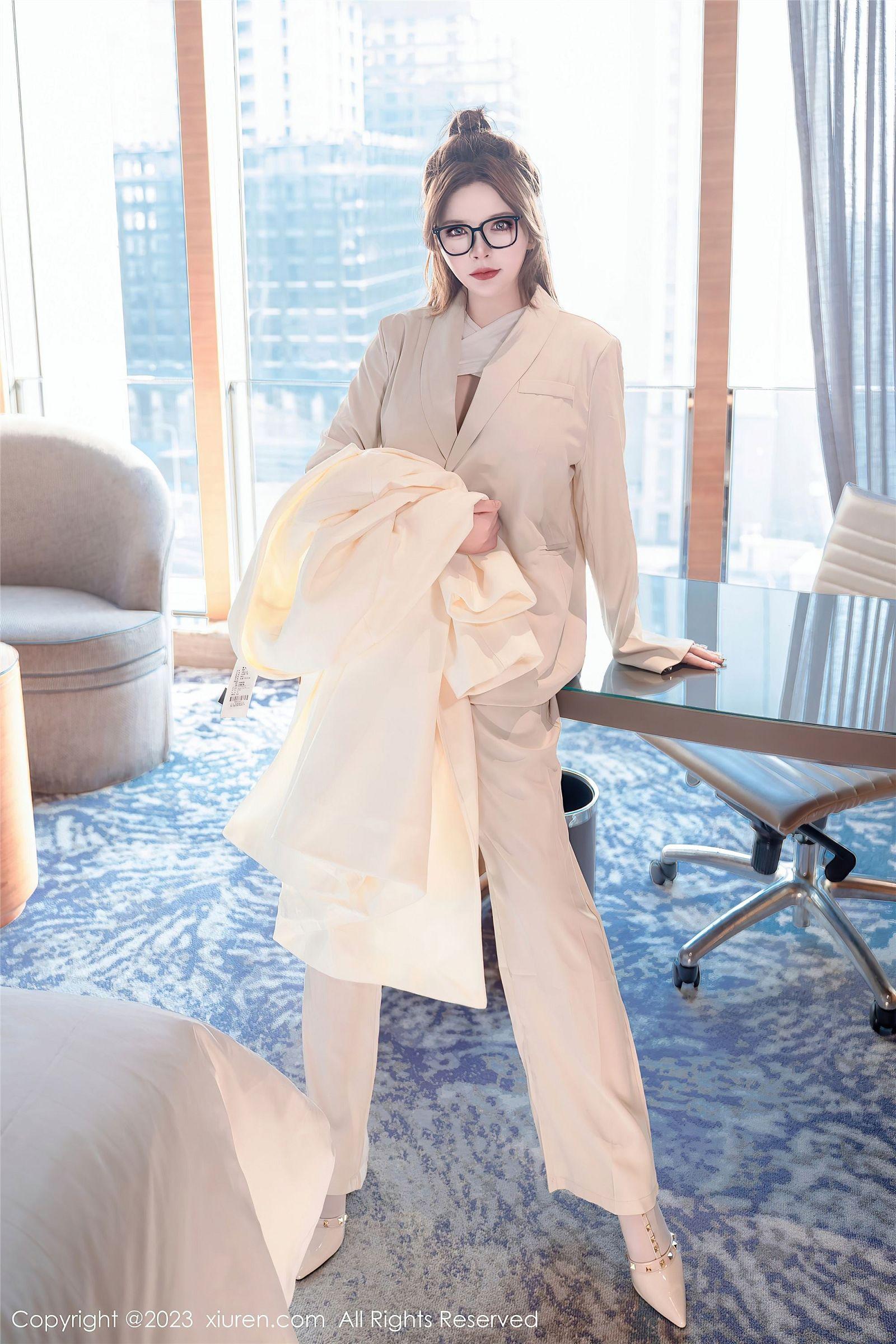 [XIUREN秀人网] 2023.12.26 NO.7865 伊丽莎有点白_p056