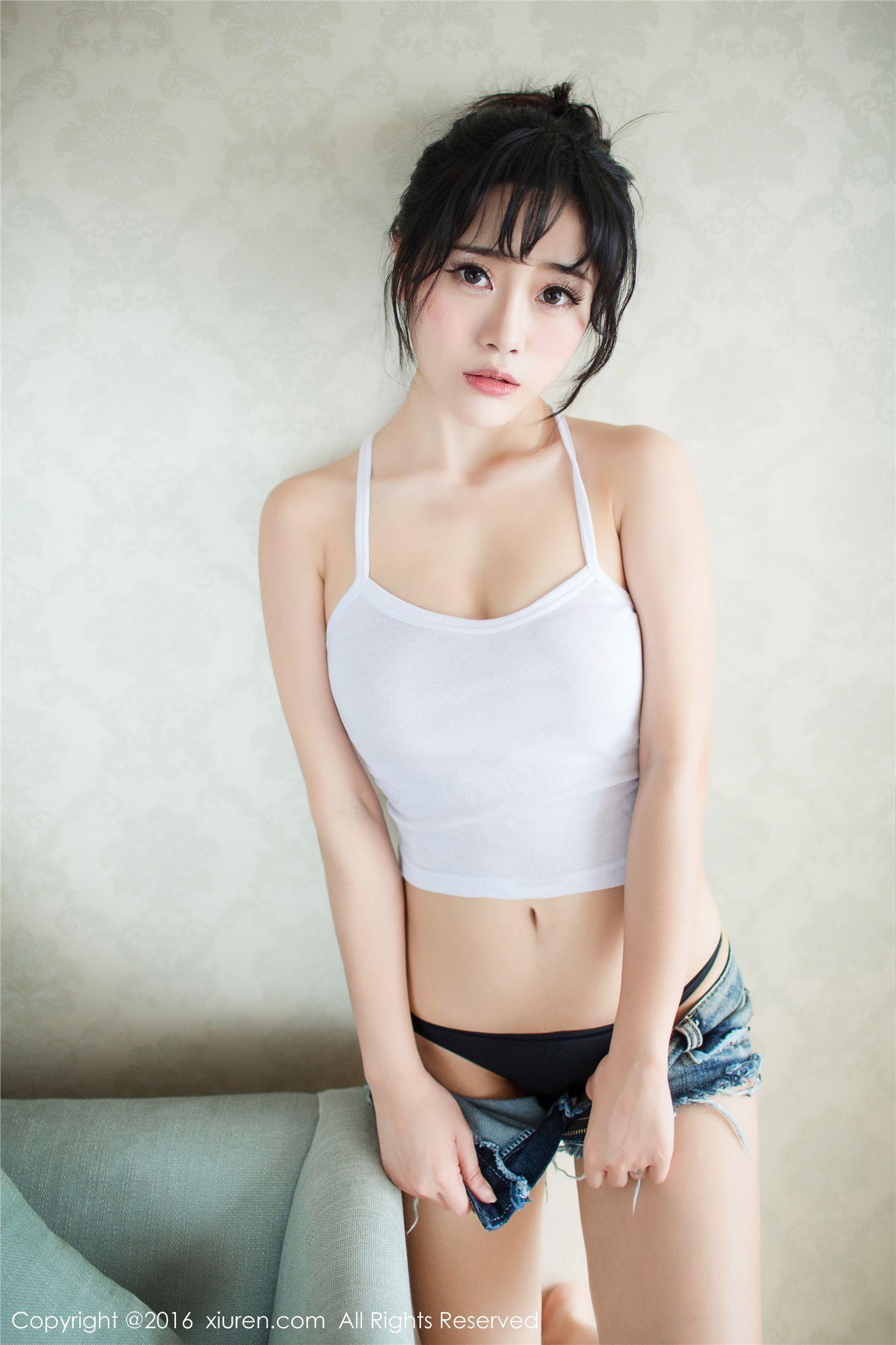 [秀人XIUREN] 2016.06.23 NO.550 兜豆靓Youlina_p037