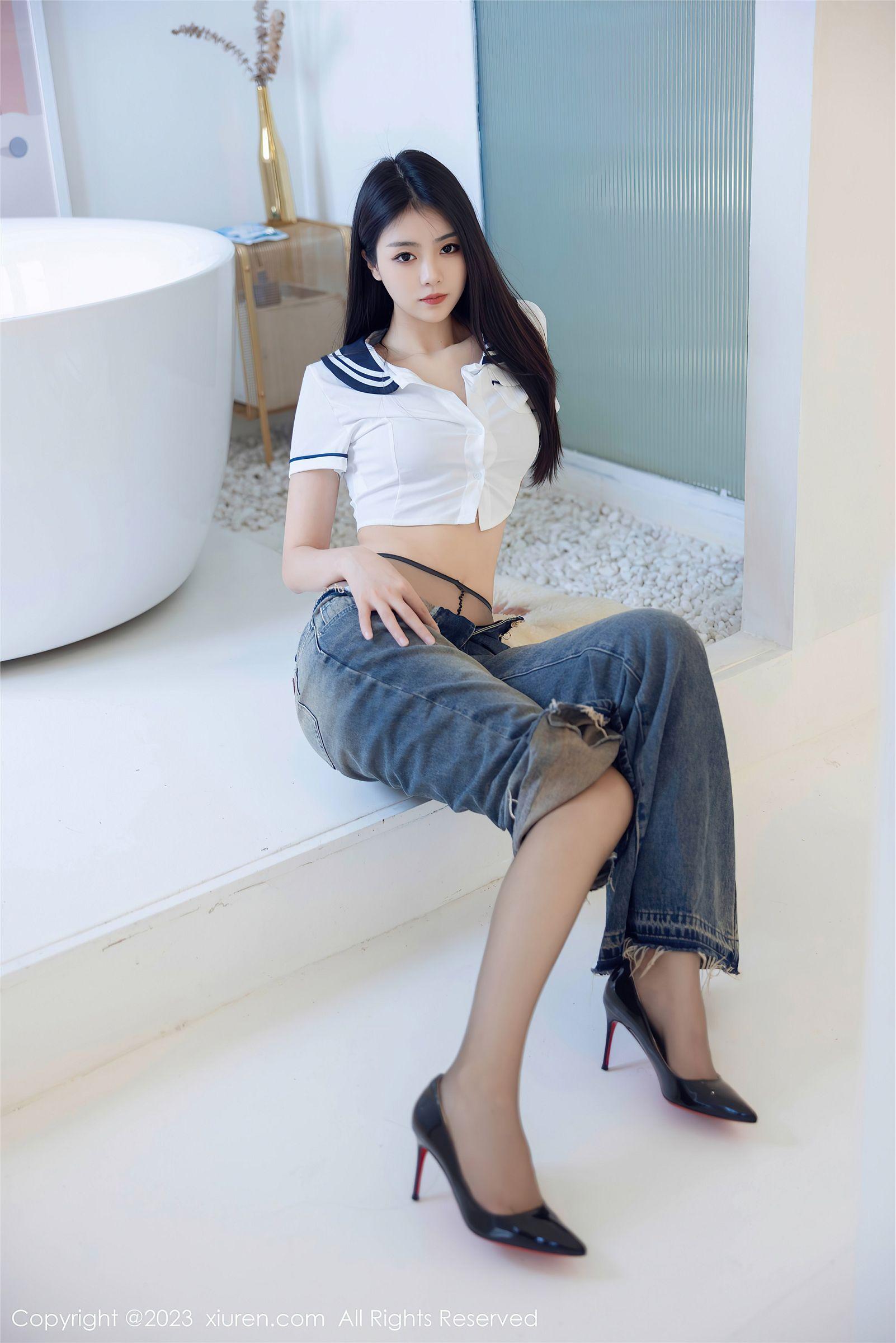 [XIUREN秀人网] 2023.07.05 NO.7027 可樂Vicky 牛仔裤_p062