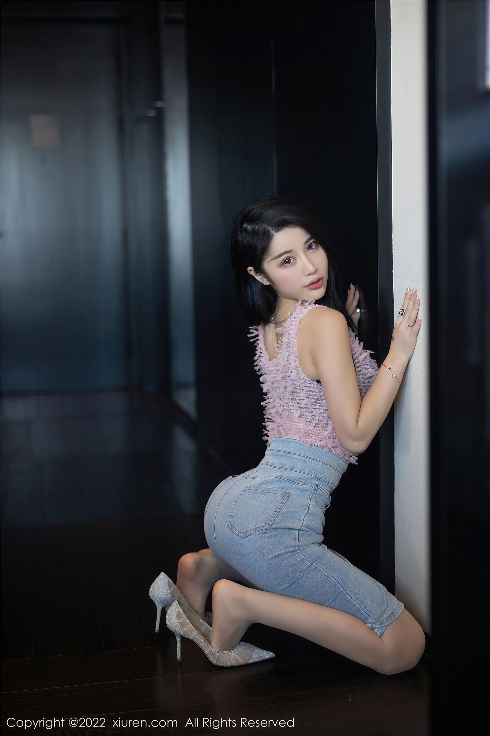 [XIUREN秀人网] 2022.08.25 NO.5489 美七Mia_p084