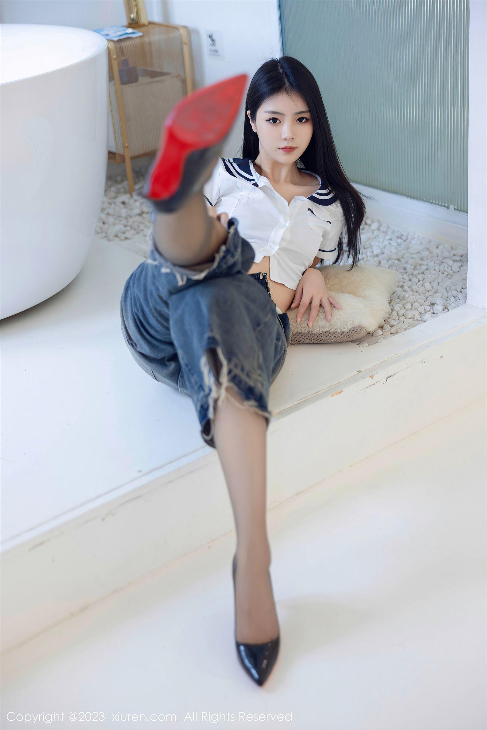 [XIUREN秀人网] 2023.07.05 NO.7027 可樂Vicky 牛仔裤_p064