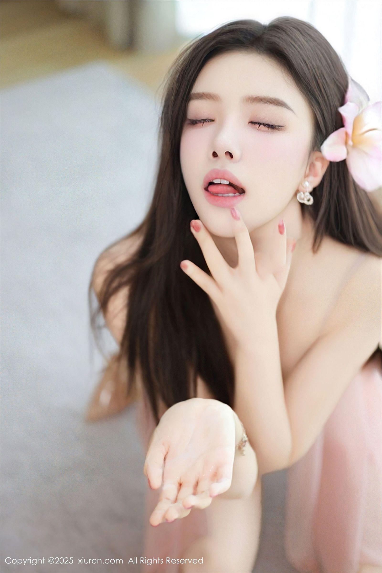 [XIUREN秀人网] 2025.02.25 NO.9932 唐翩翩_p015