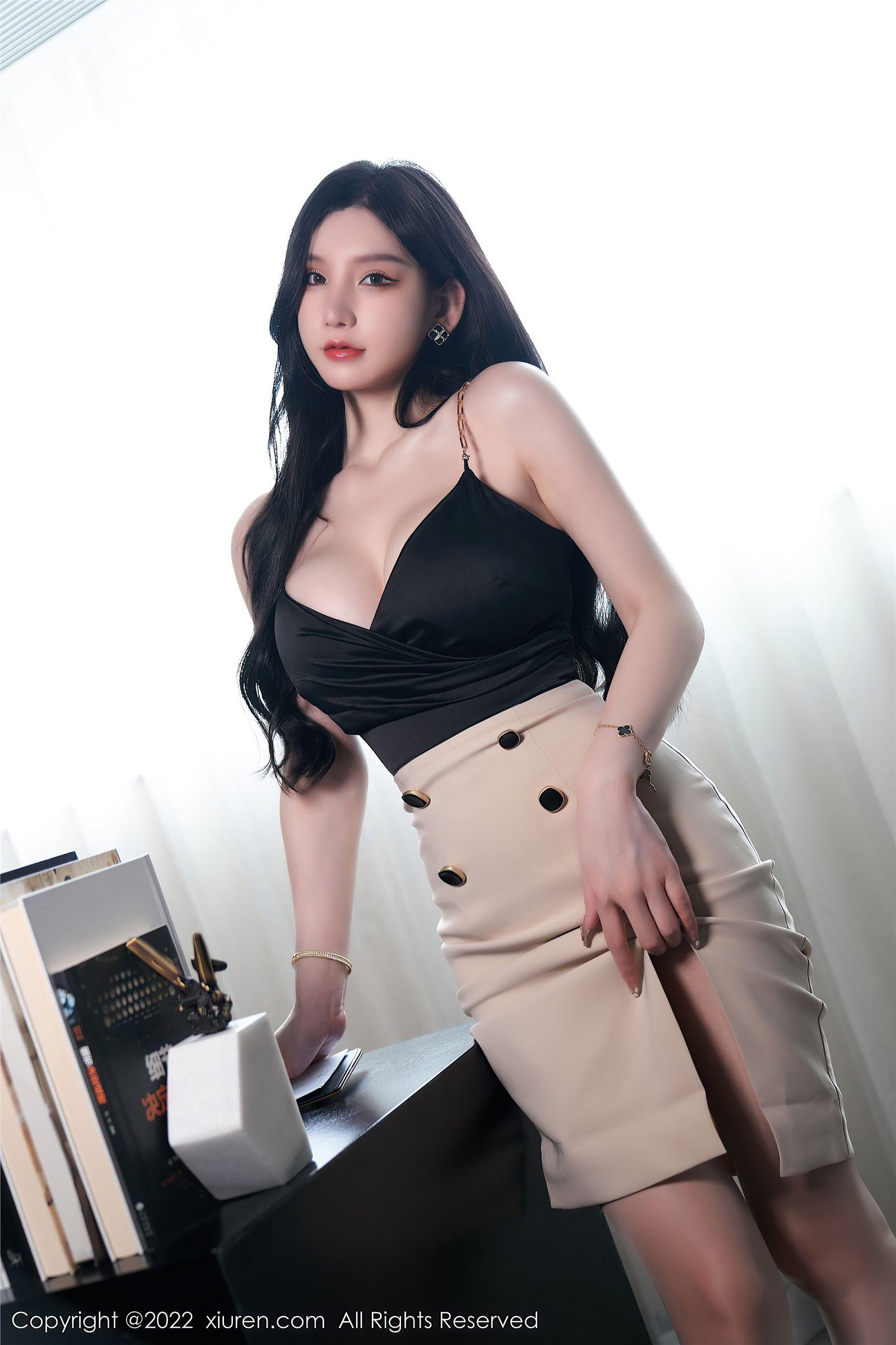 [XIUREN秀人网] 2022.05.27 NO.5071 周于希Sally_p002