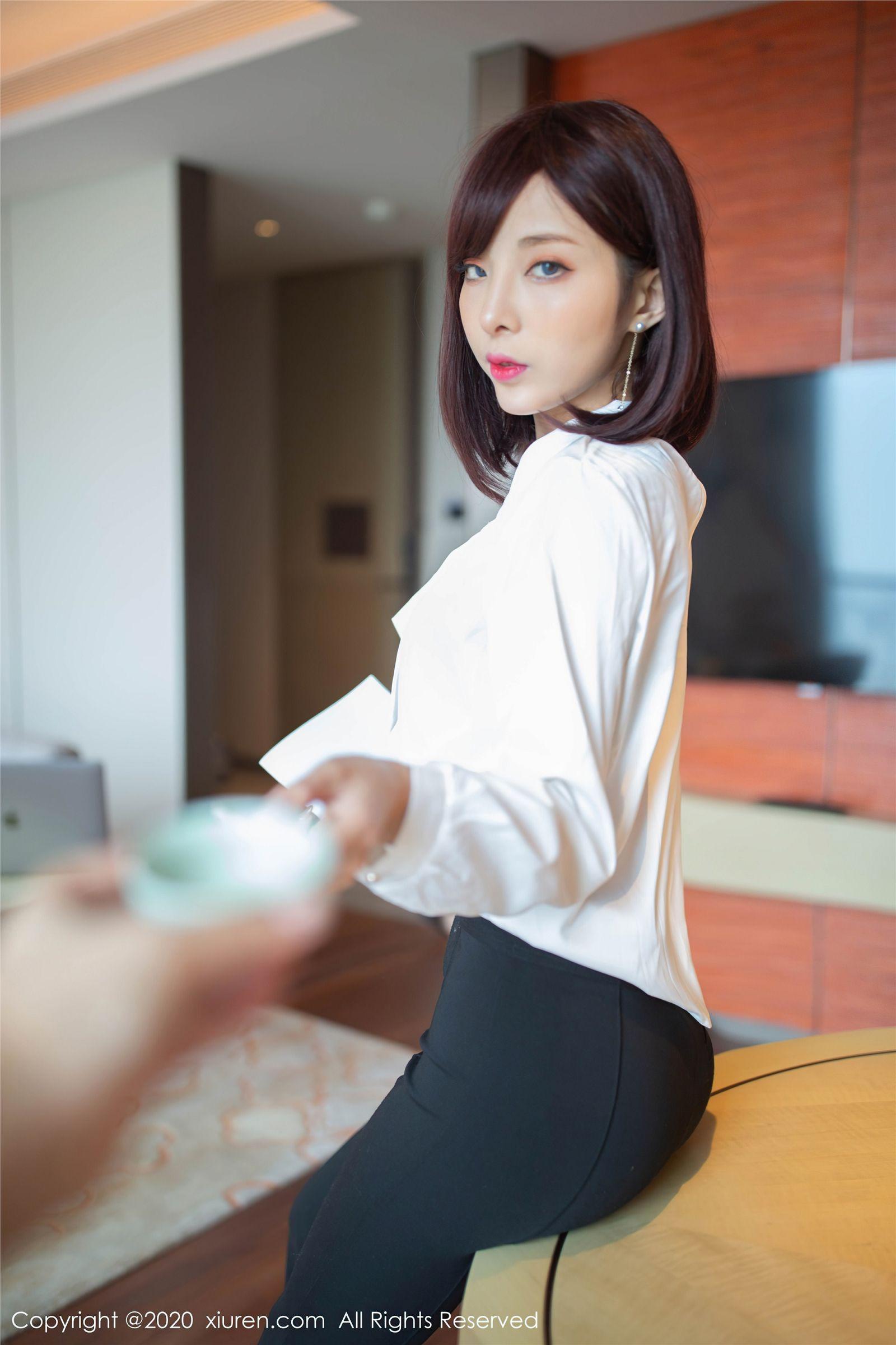 [XIUREN秀人网] 2020.09.07 NO.2534 陈小喵_p035
