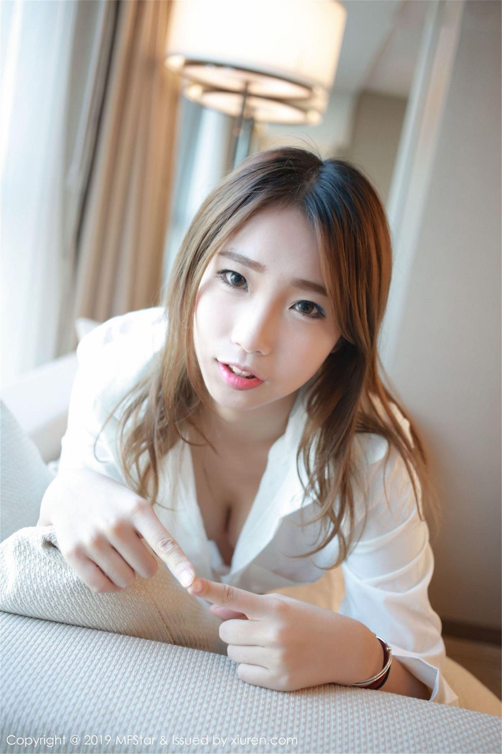 [MFStar模范学院] 2019.06.28 VOL.199 宝儿fox_p038