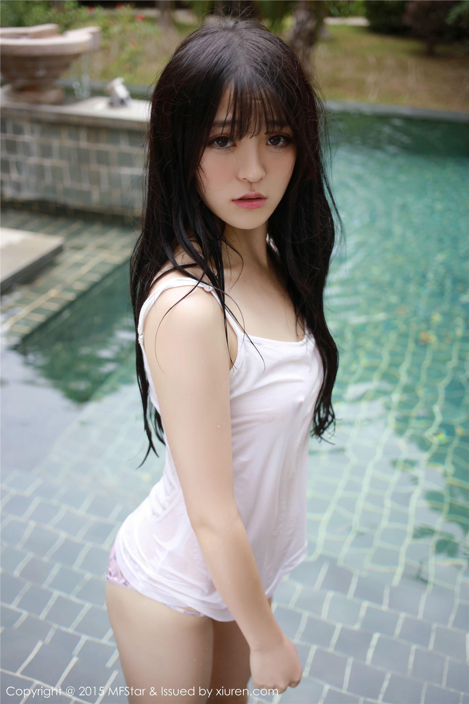 [模范学院美女] 2015.10.17 Vol.029 伊小七MoMo 首次旅拍的首套写真_p037