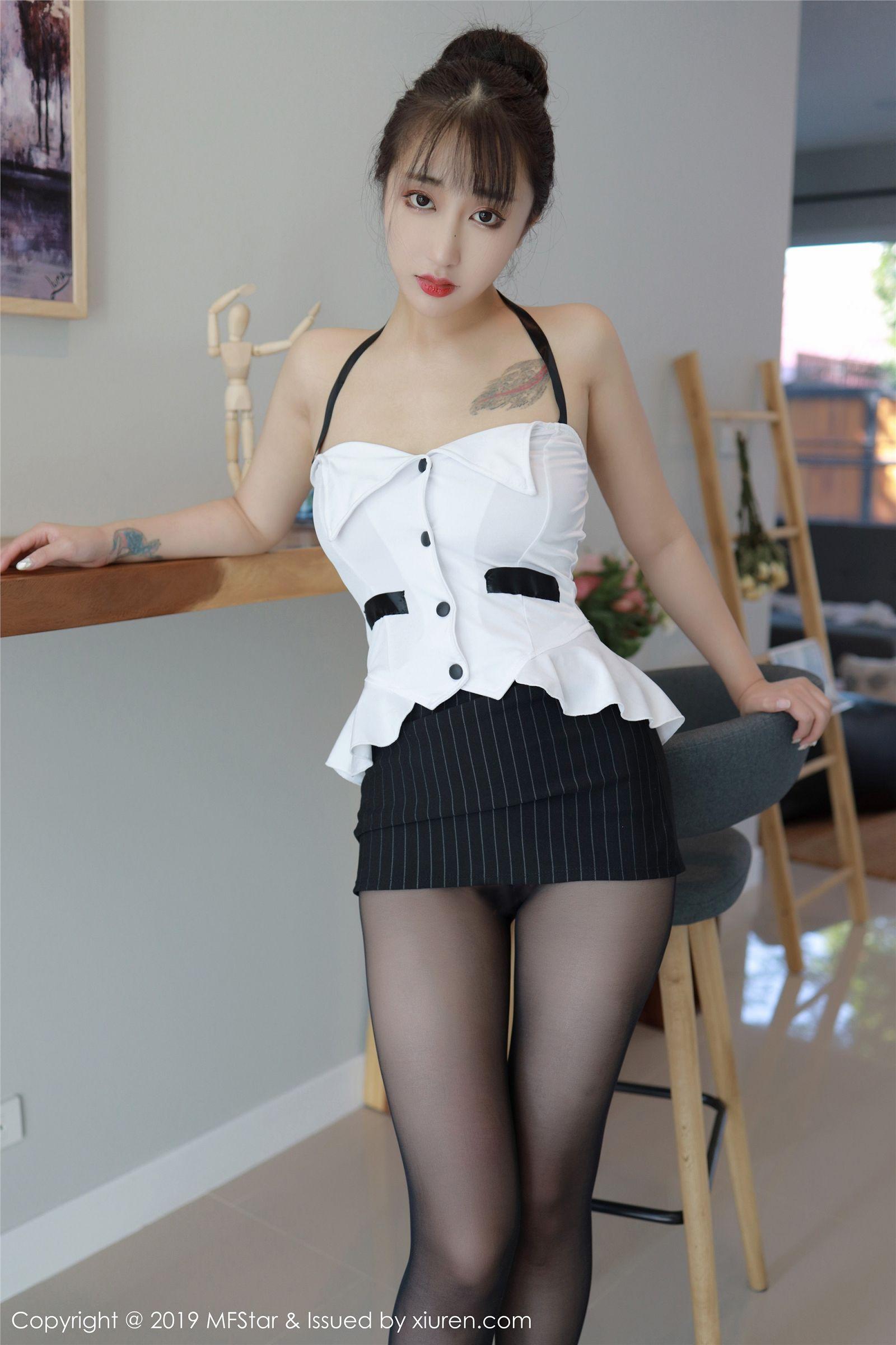 [MFStar模范学院] 2019.12.05 Vol.238 Betty林子欣_p038
