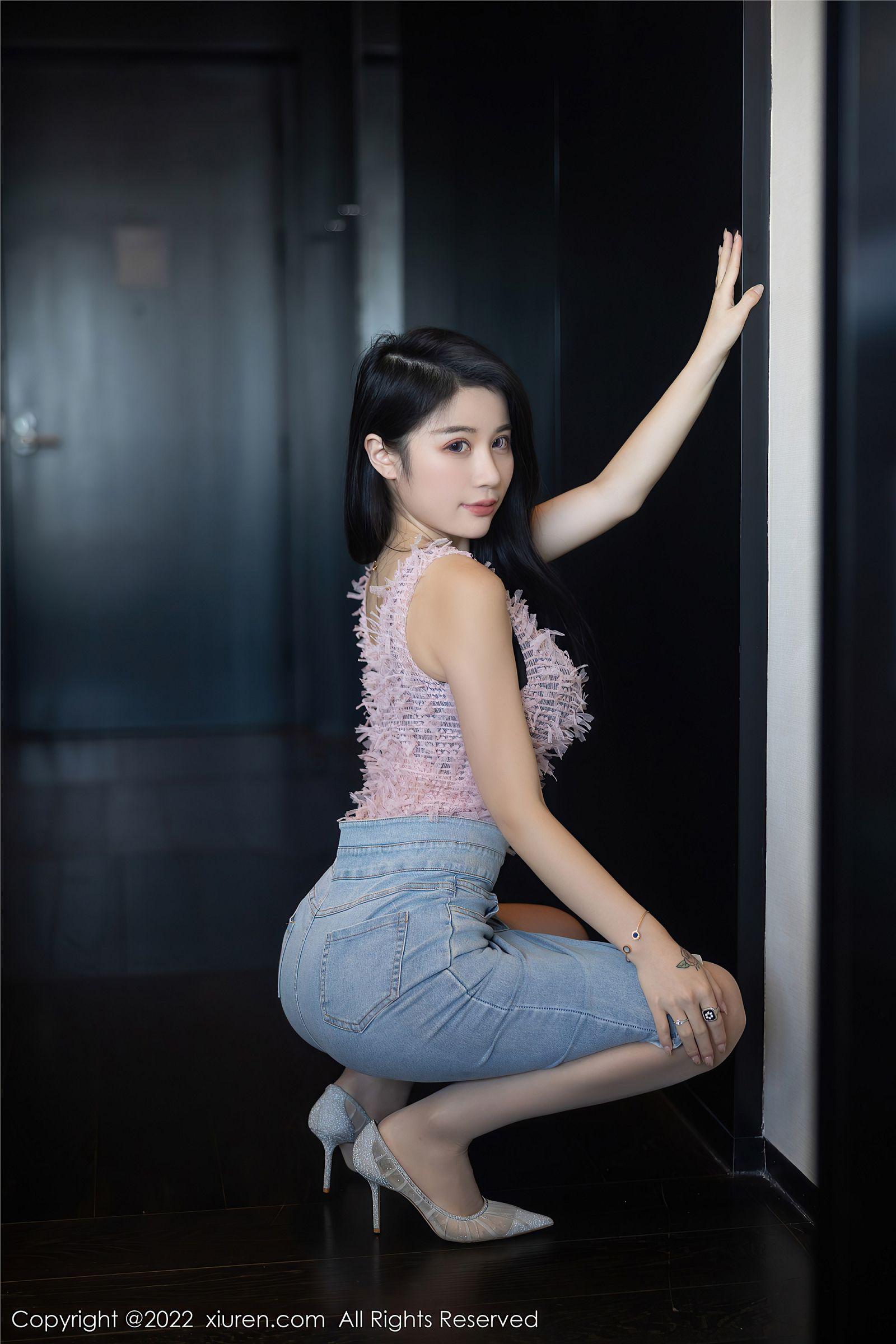 [XIUREN秀人网] 2022.08.25 NO.5489 美七Mia_p052