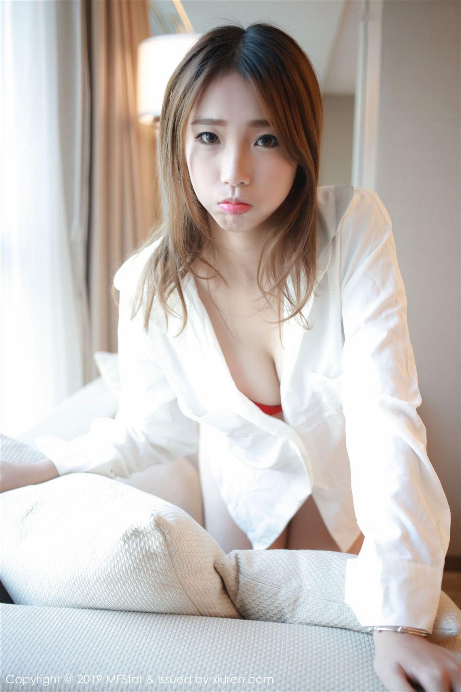 [MFStar模范学院] 2019.06.28 VOL.199 宝儿fox_p034