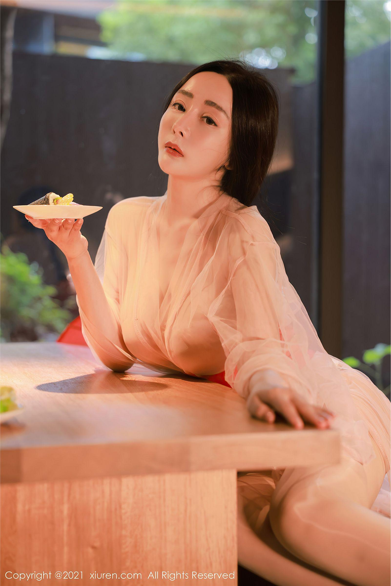 [XIUREN秀人网] 2021.09.27 NO.4002 允爾_p021