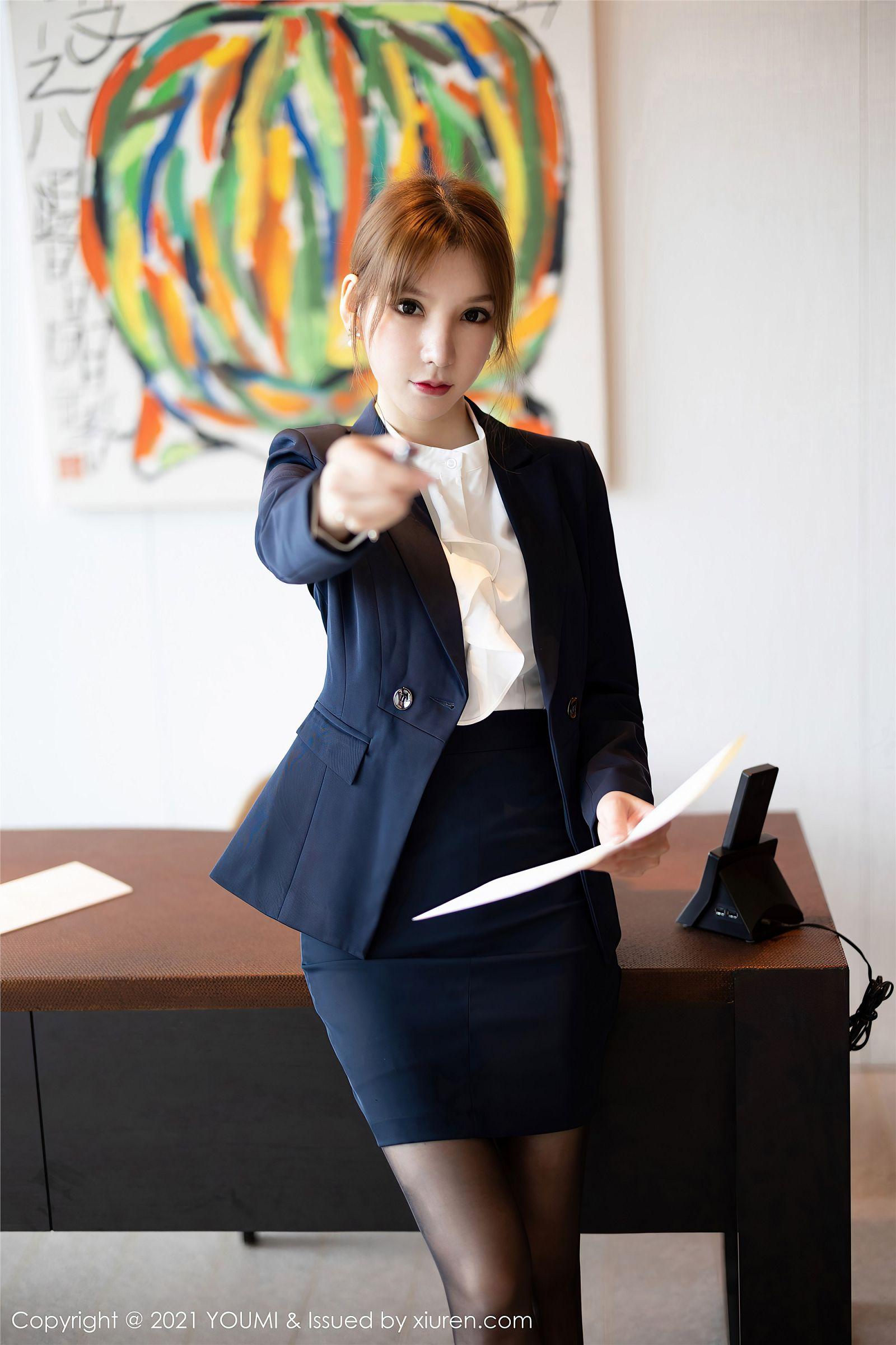 [YOUMI尤蜜荟] 2021.02.26 NO.606 周于希Sandy 职场女领OL_p023