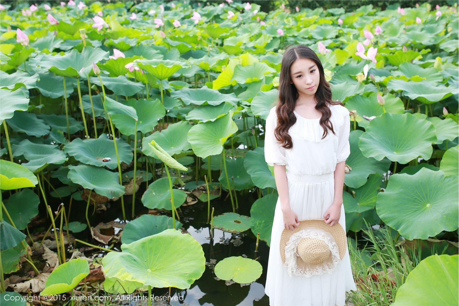 [秀人XIUREN] 2015.08.05 NO.371 梓萱Crystal_p017