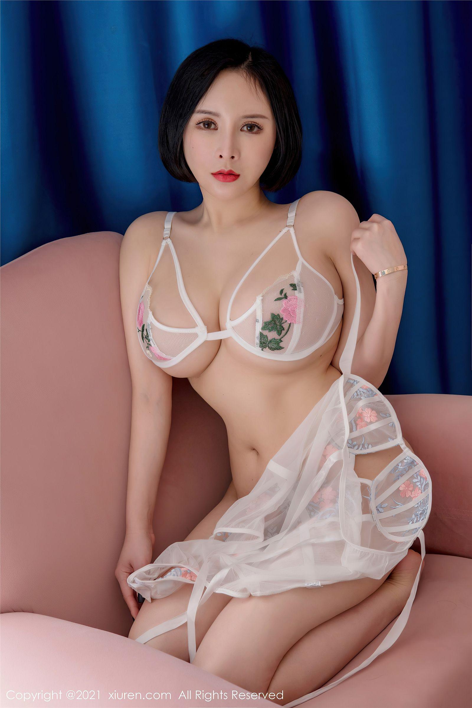 [XIUREN秀人网] 2021.04.13 NO.3296 韩姗姗_p018
