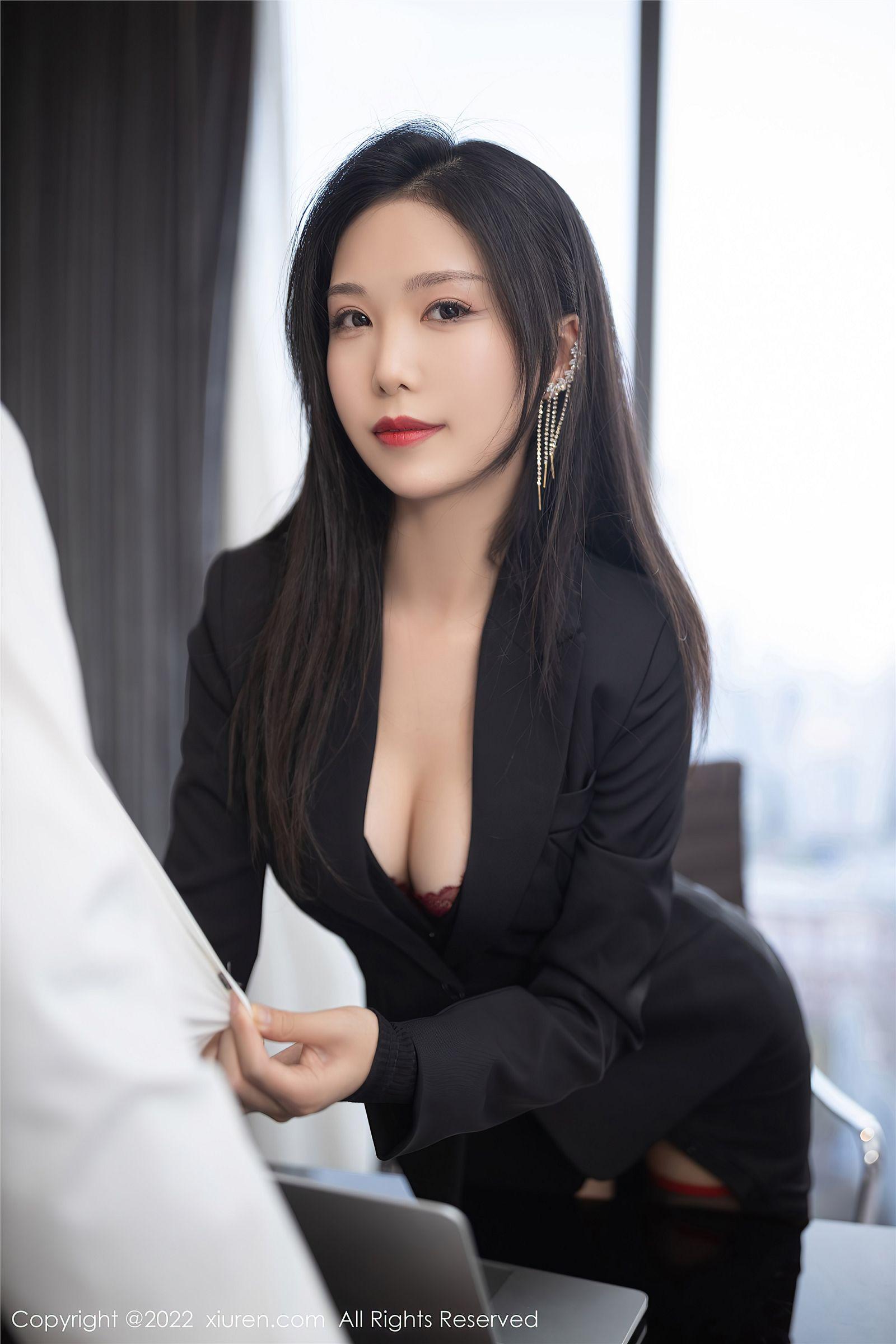[XIUREN秀人网] 2022.04.20 NO.4897 利世_p074