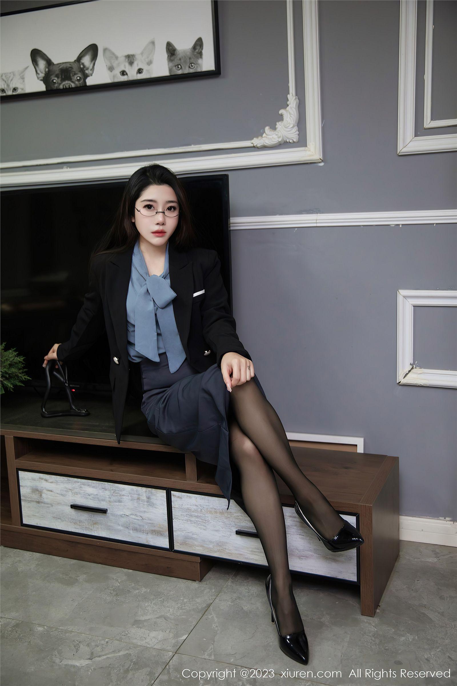 [XIUREN秀人网] 2023.08.03 NO.7179 严利娅Yuliya_p003