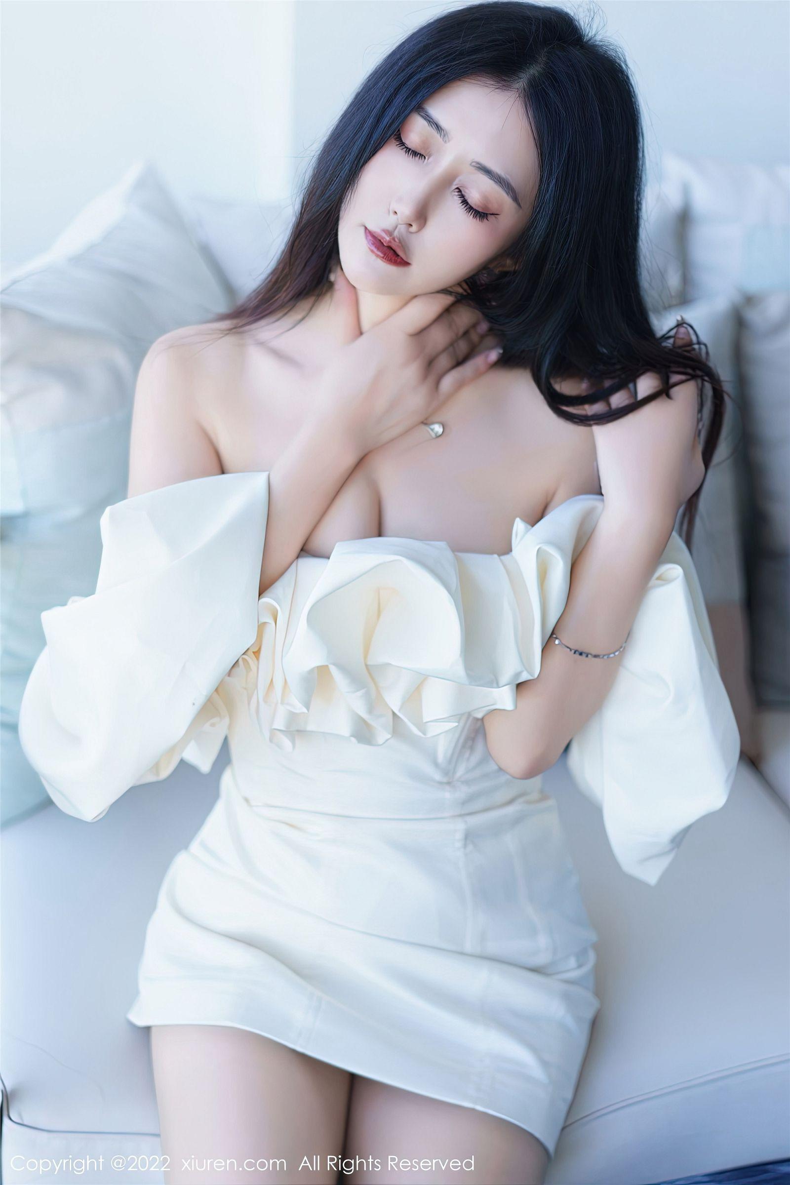 [XIUREN秀人网] 2022.12.22 NO.6032 laura阿姣_p056