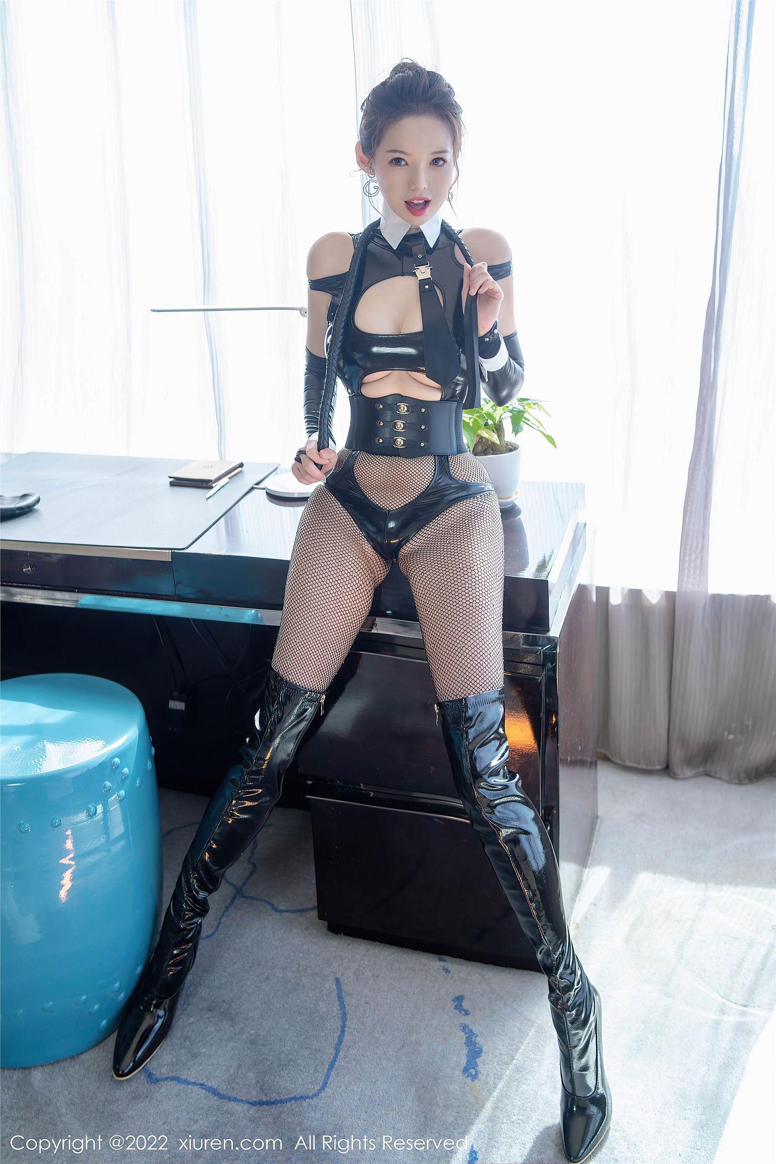 [XIUREN秀人网] 2022.05.23 NO.5042 大美媚京_p002