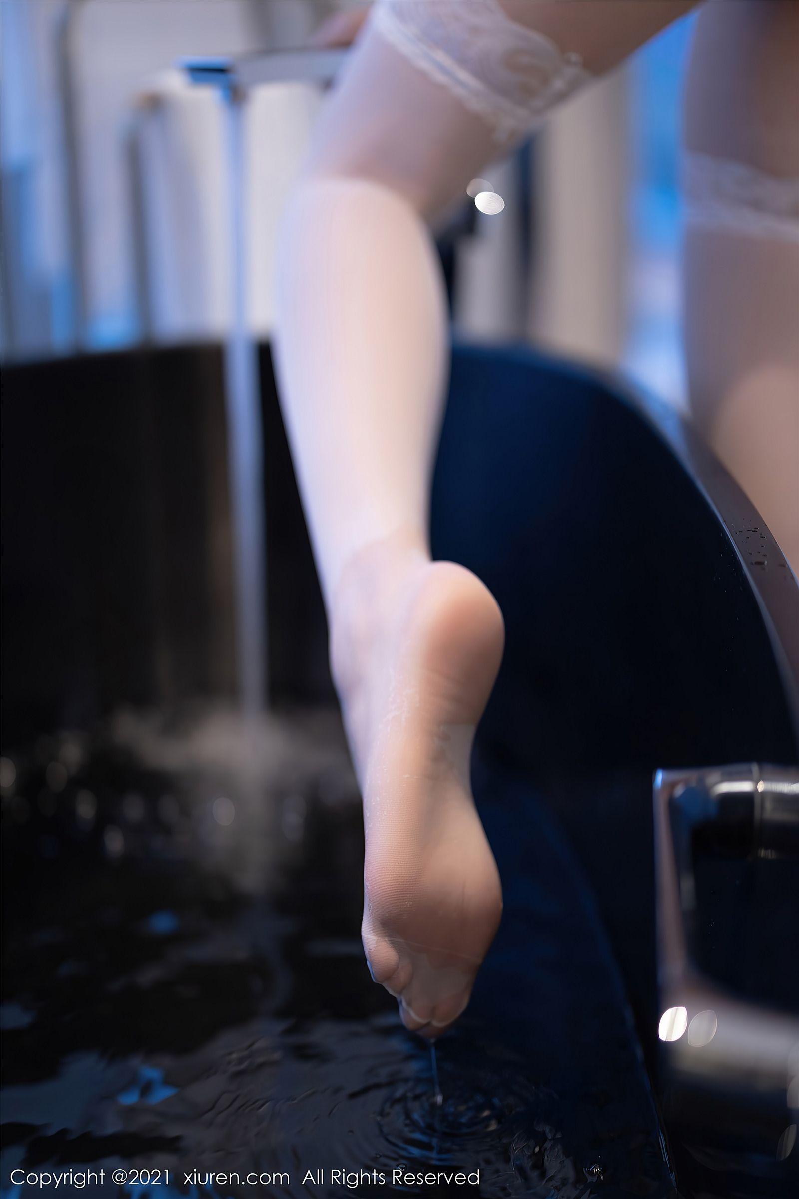 [XIUREN秀人网] 2021.05.27 NO.3472 芝芝Booty_p005