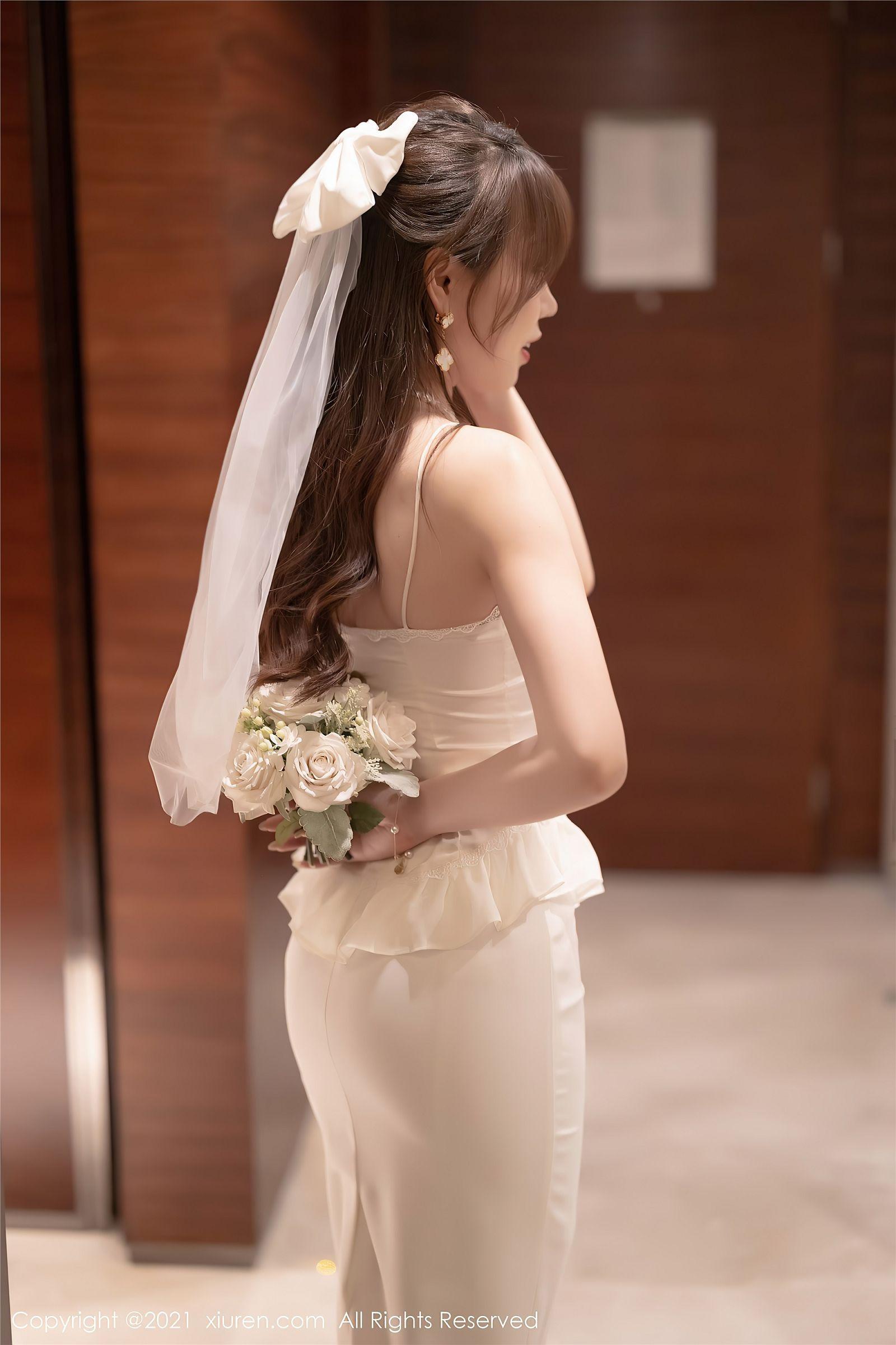 [XIUREN秀人网] 2021.11.25 NO.4269 芝芝Booty_p008
