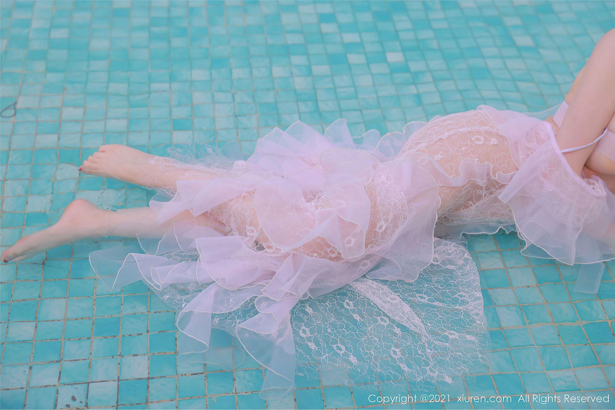 [XIUREN秀人网] 2021.12.29 NO.4401 玉兔miki_p010