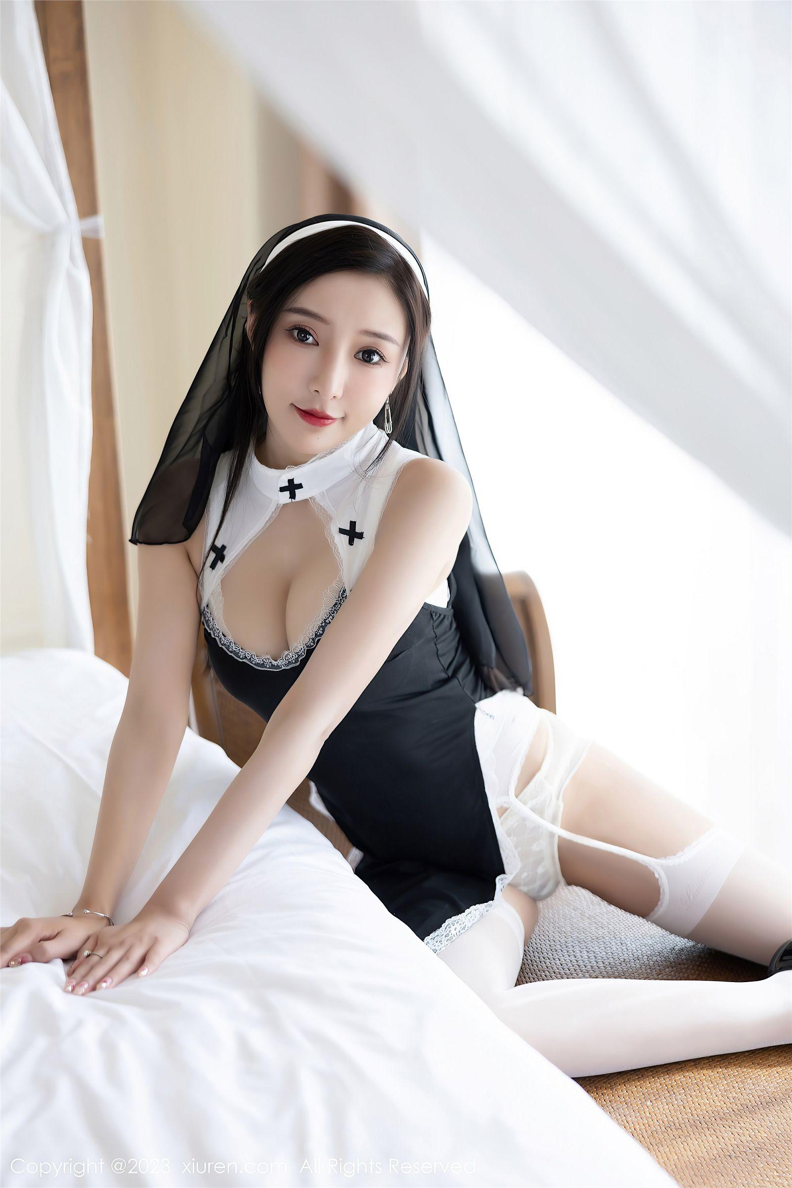 [XIUREN秀人网] 2023.02.17 NO.6284 王馨瑶yanni 海南旅拍_p005