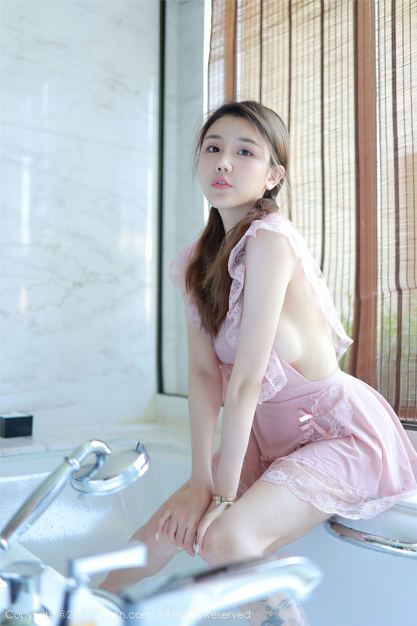 [XIUREN秀人网] 2021.07.01 NO.3611 夏西CiCi_p001