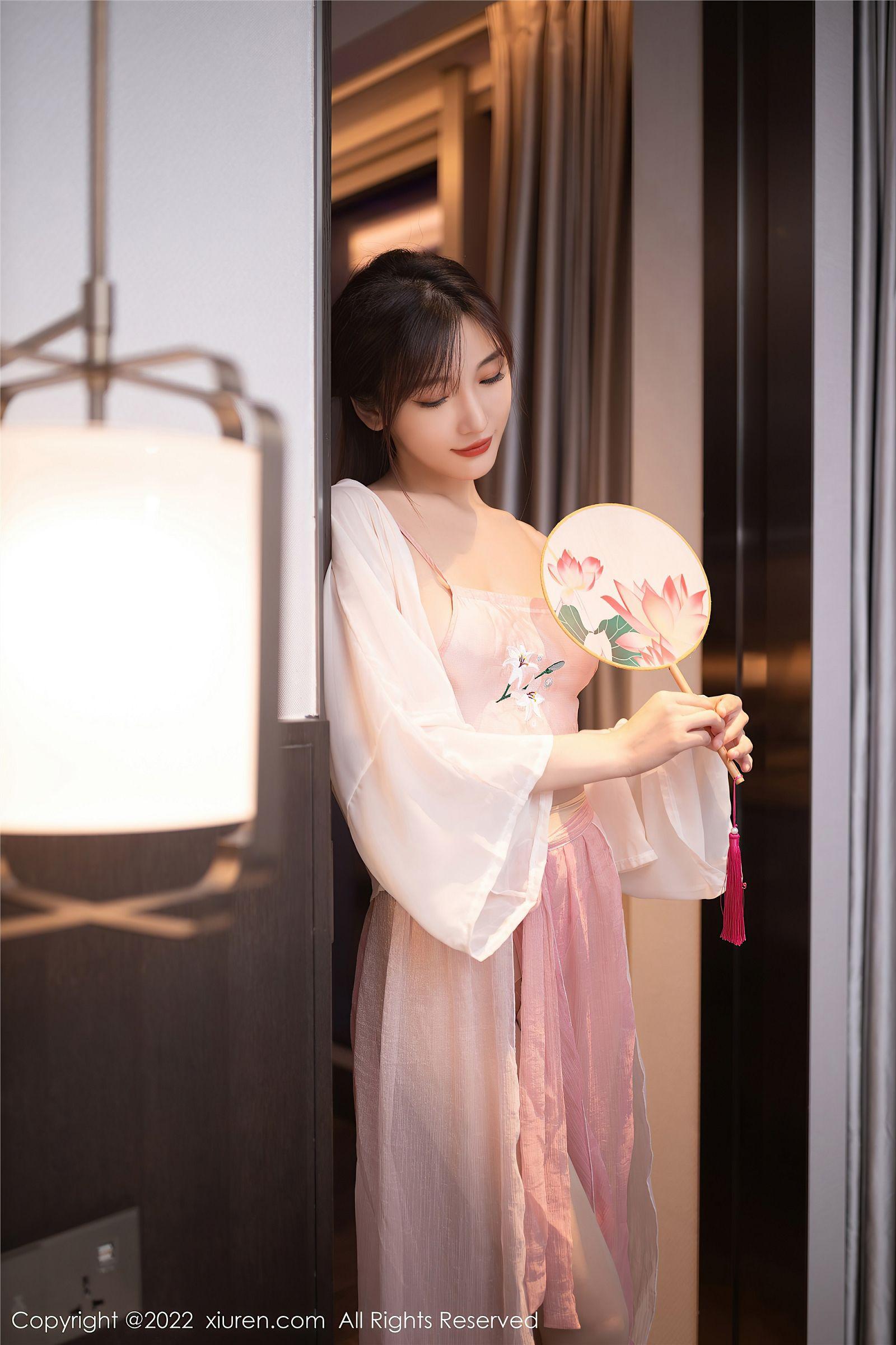 [XIUREN秀人网] 2022.09.29 NO.5666 陆萱萱_p064