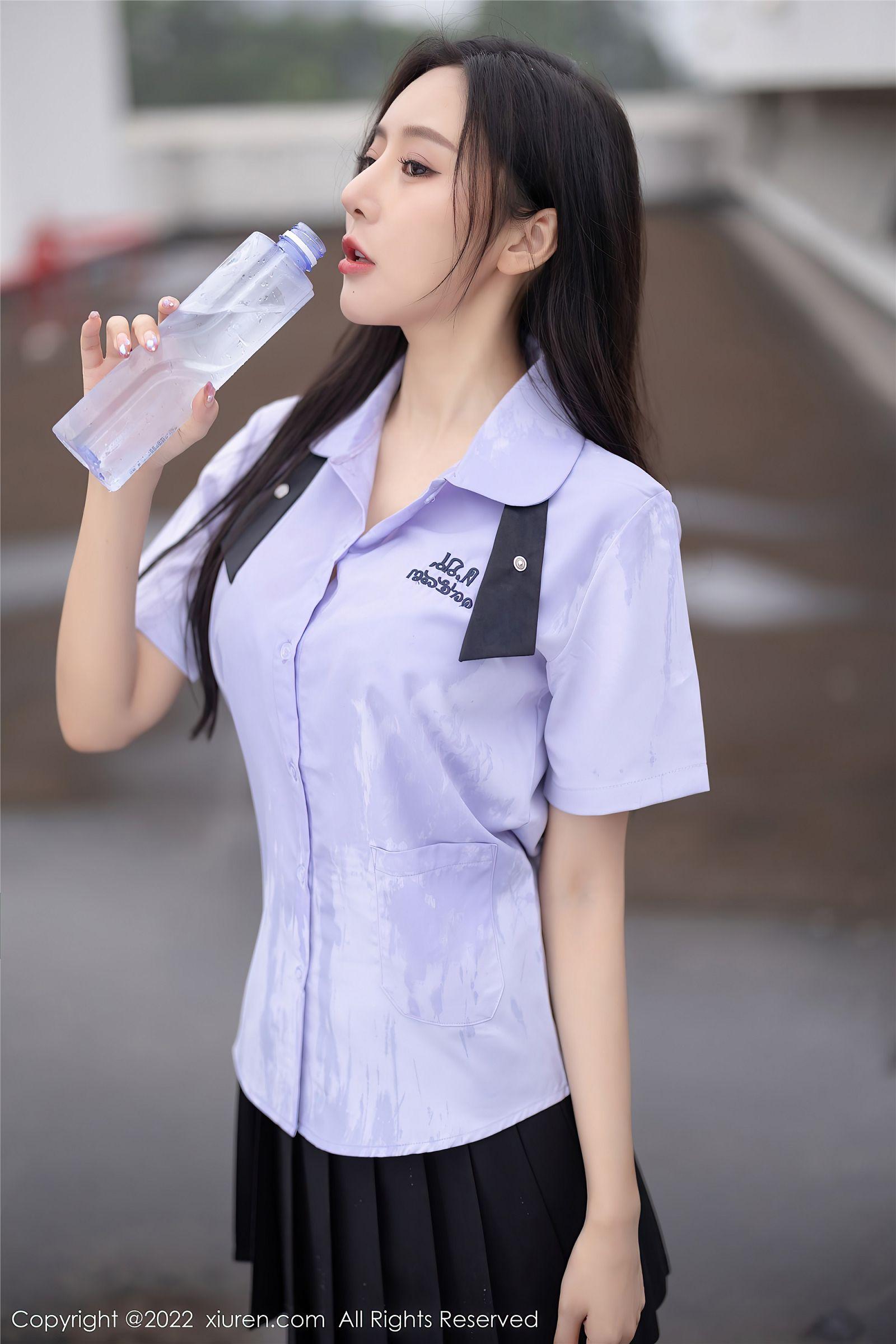 [XIUREN秀人网] 2022.04.02 NO.4819 王馨瑶yanni_p003