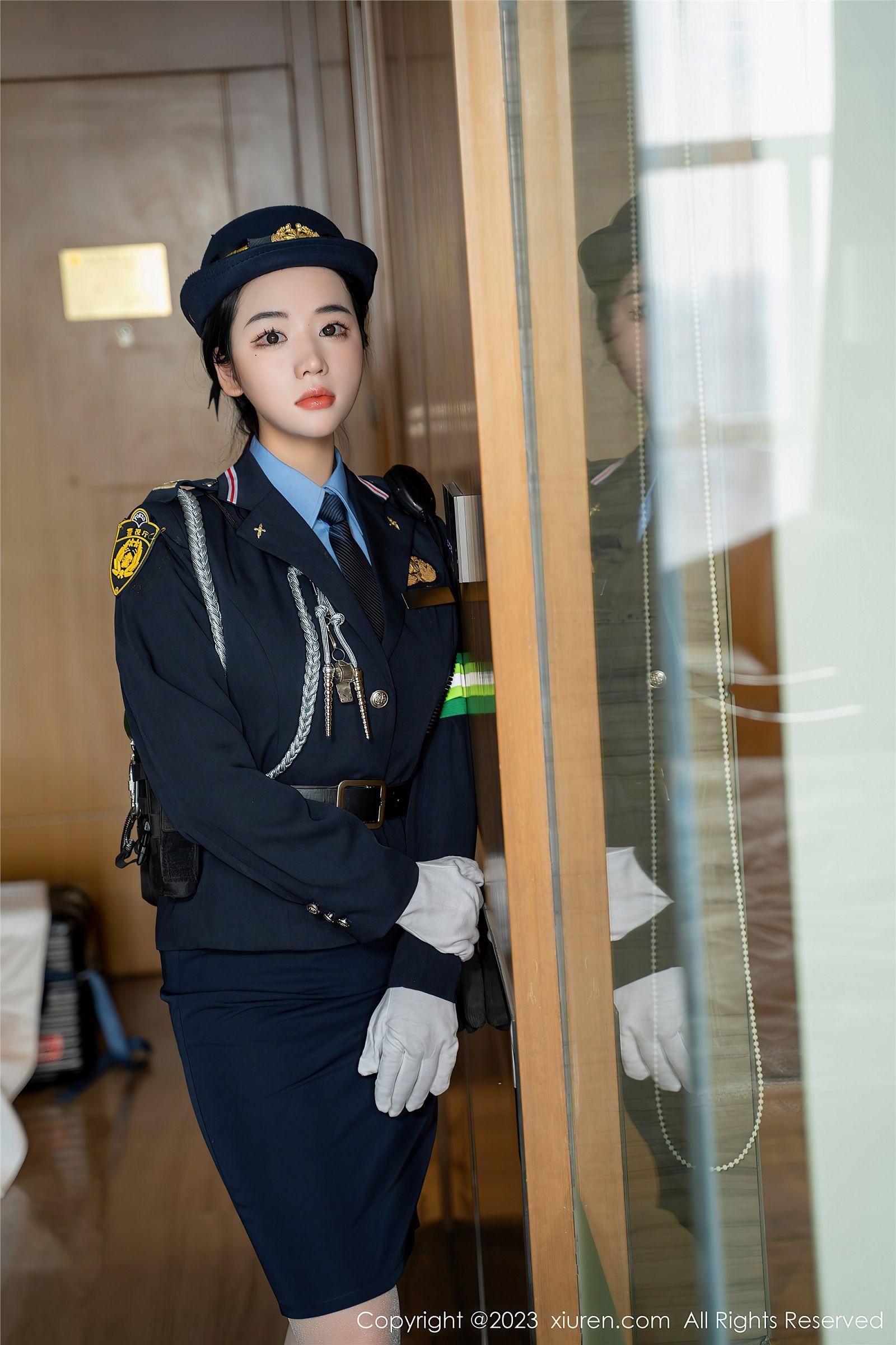 [XIUREN秀人网] 2023.03.30 NO.6497 汐汐爱吃草莓_p023