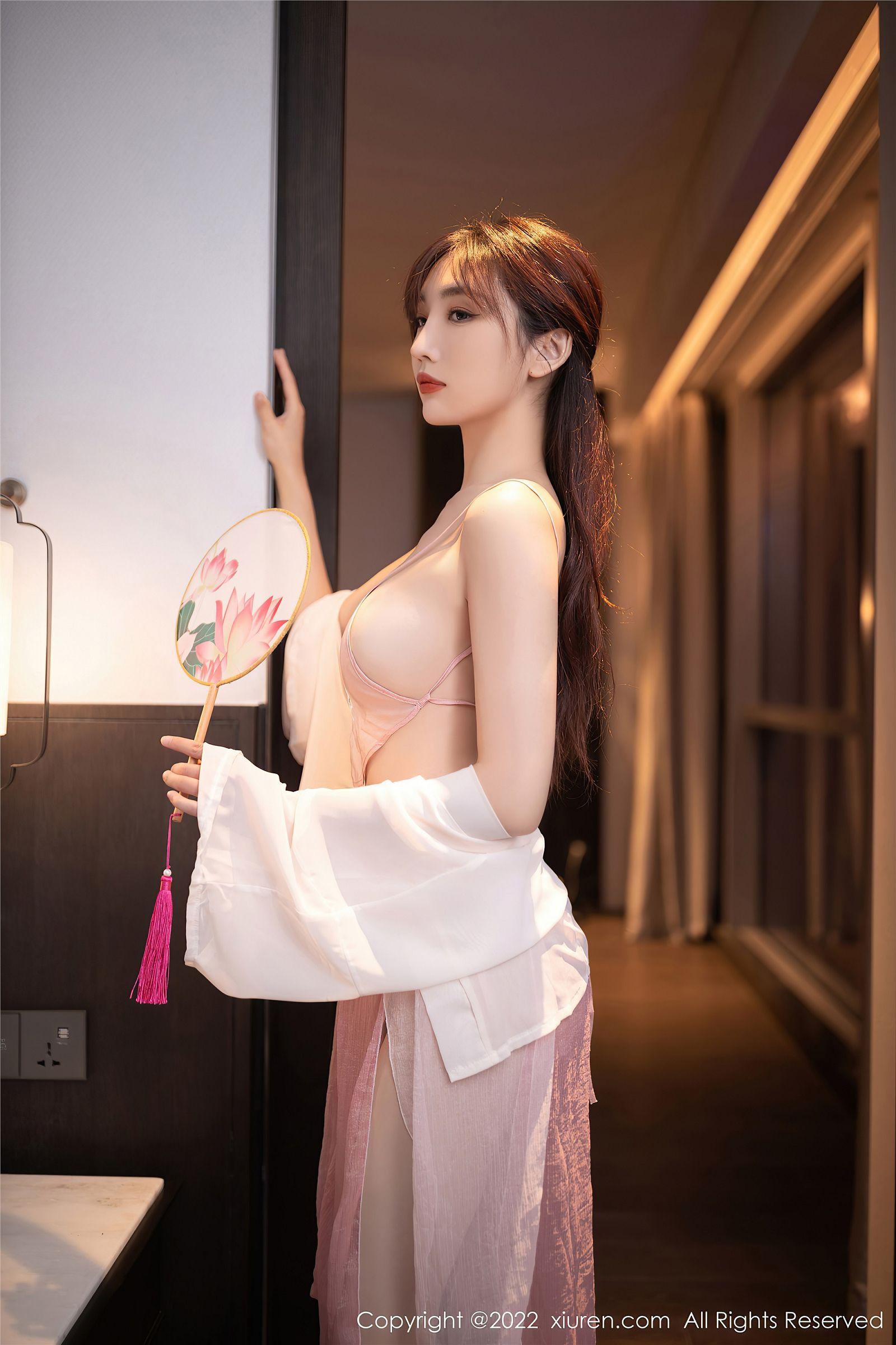 [XIUREN秀人网] 2022.09.29 NO.5666 陆萱萱_p002