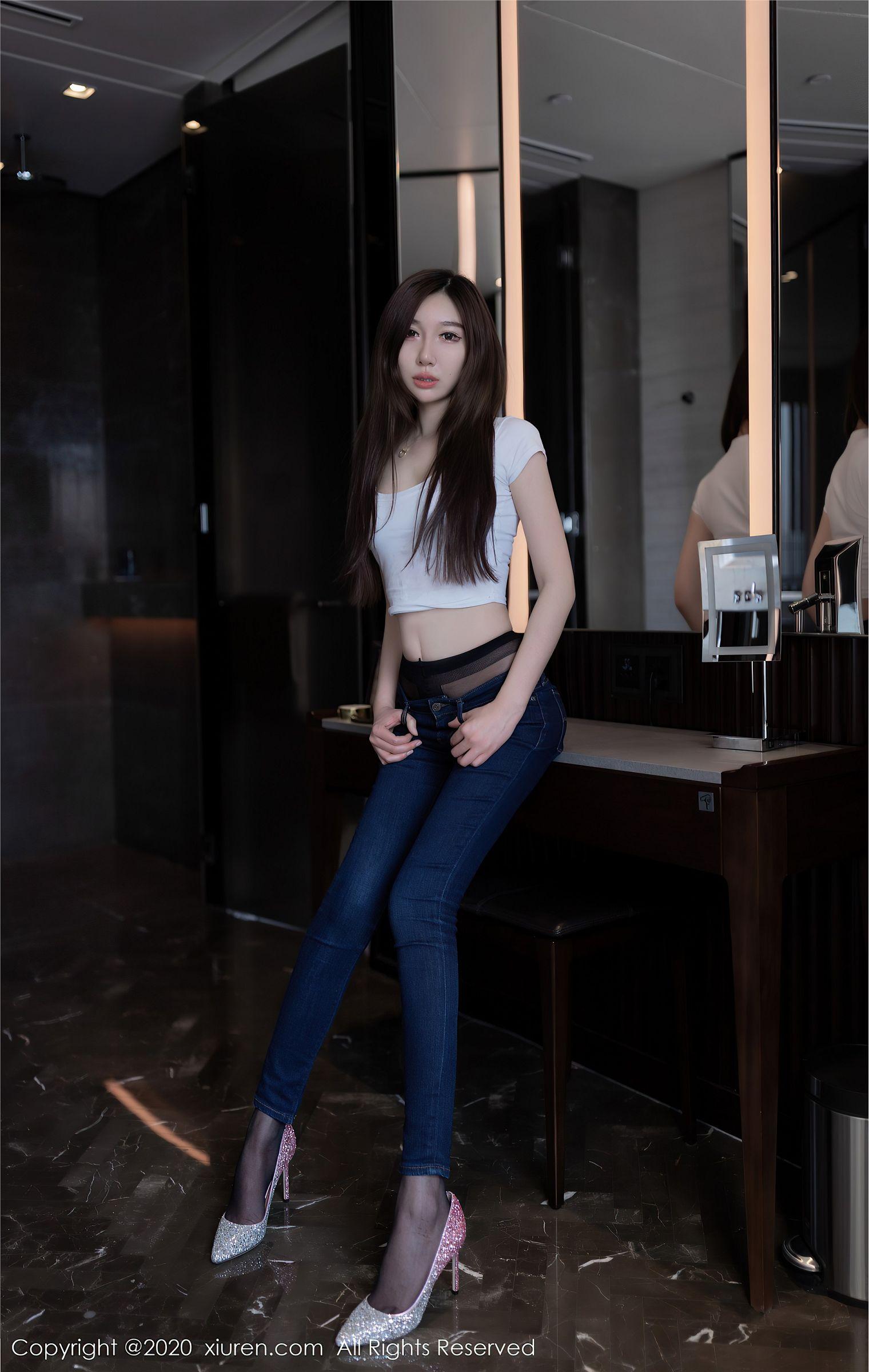 [XIUREN秀人网] 2020.08.05 NO.2406 Victoria志玲_p028