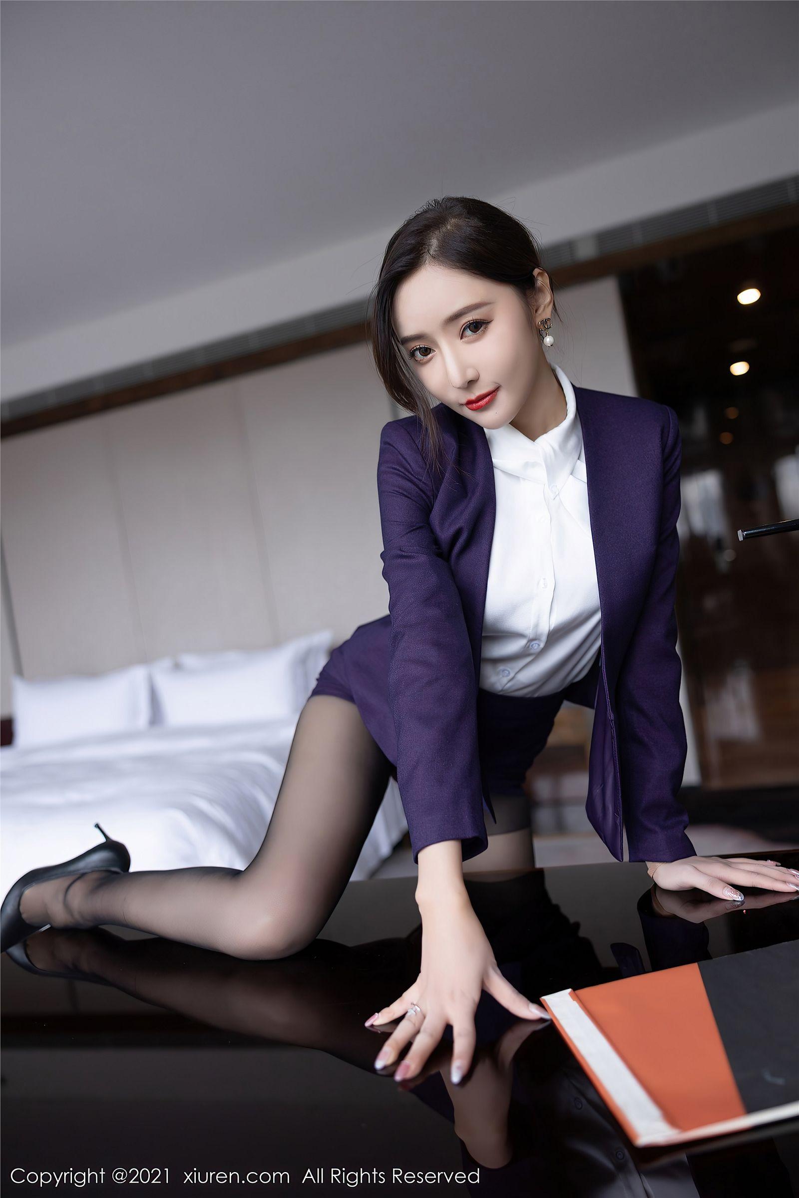 [XIUREN秀人网] 2021.11.08 NO.4184 王馨瑶yanni_p010