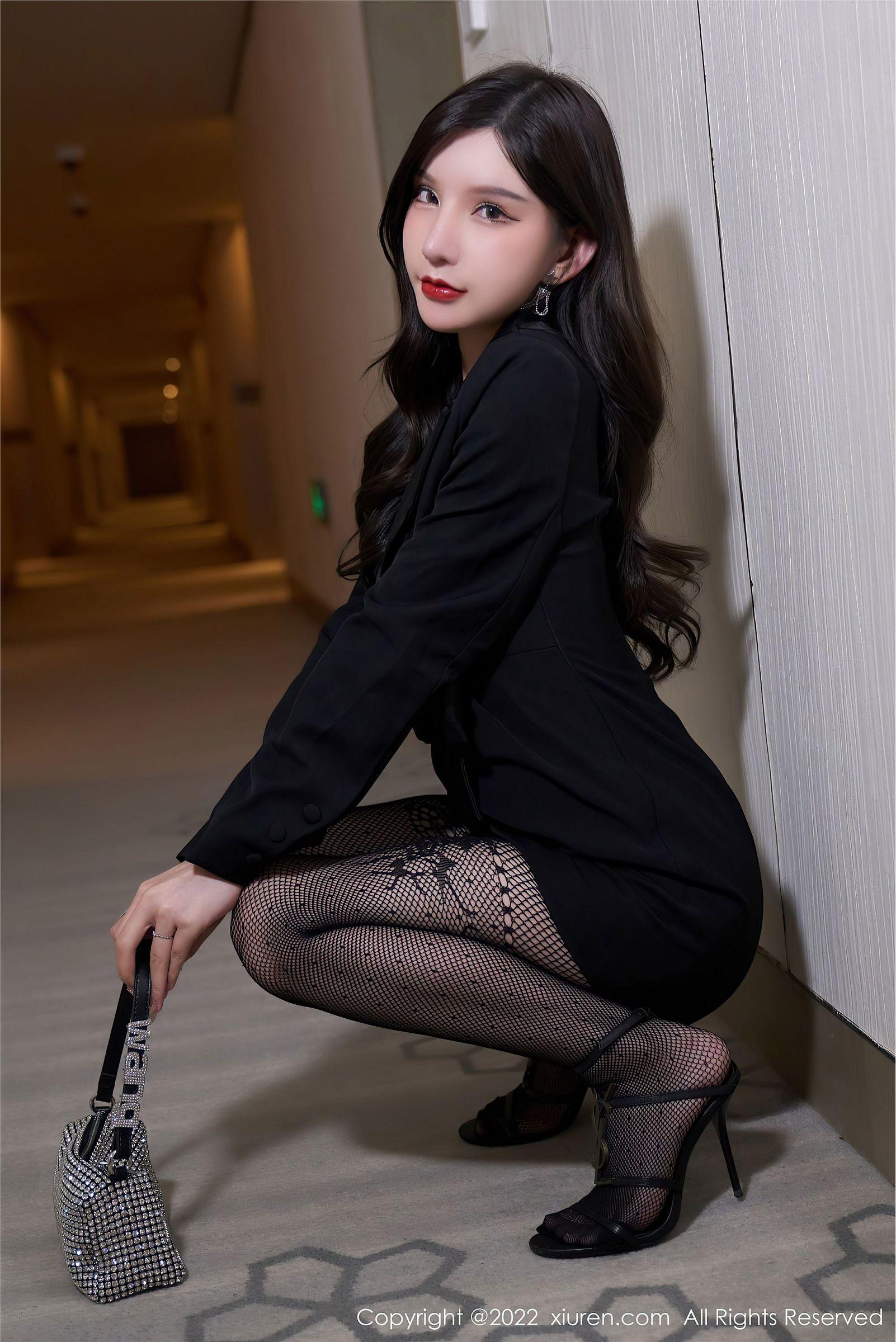 [XIUREN秀人网] 2022.01.19 NO.4486 周于希Sally_p034