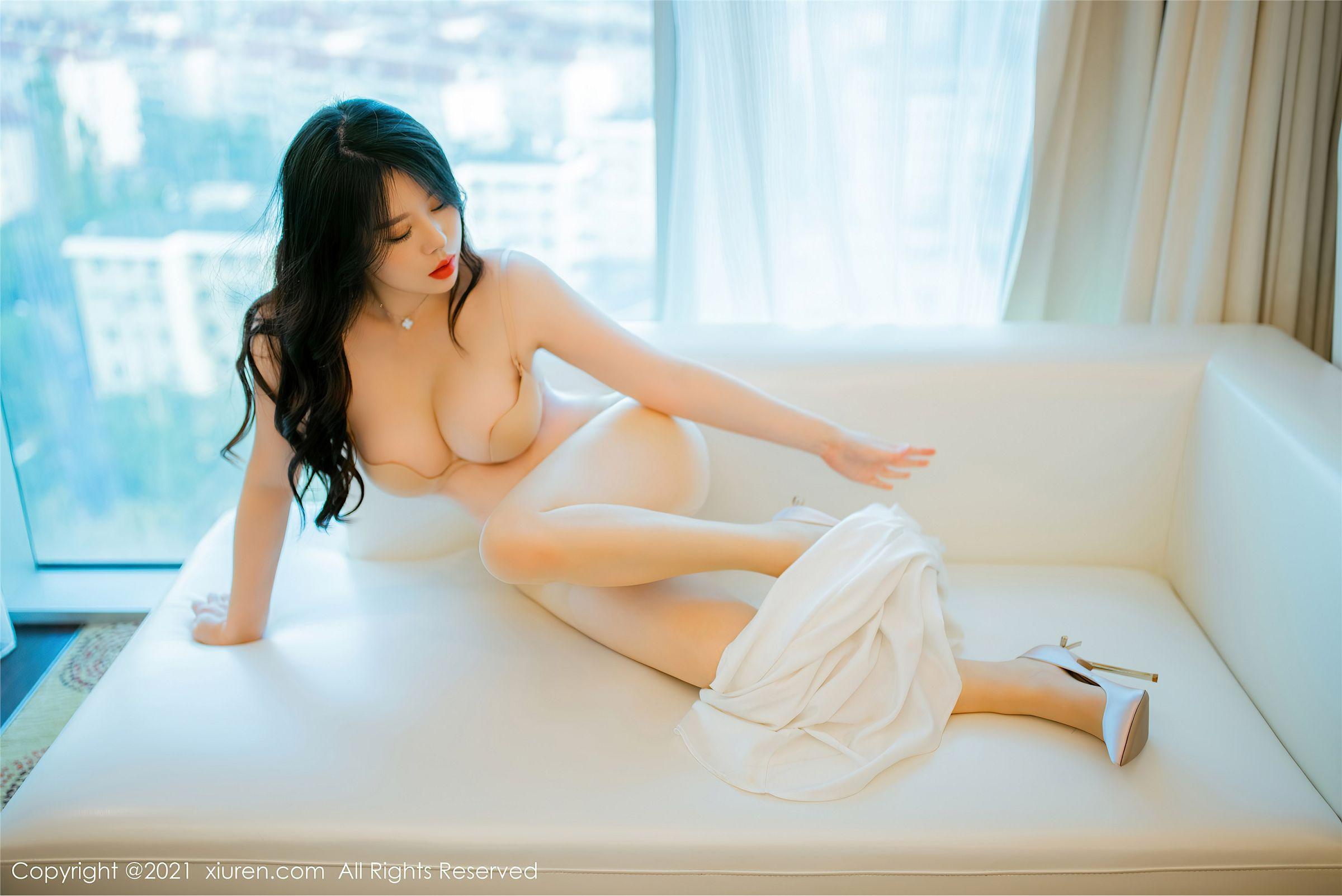 [XIUREN秀人网] 2021.11.22 NO.4246 白茹雪_p032