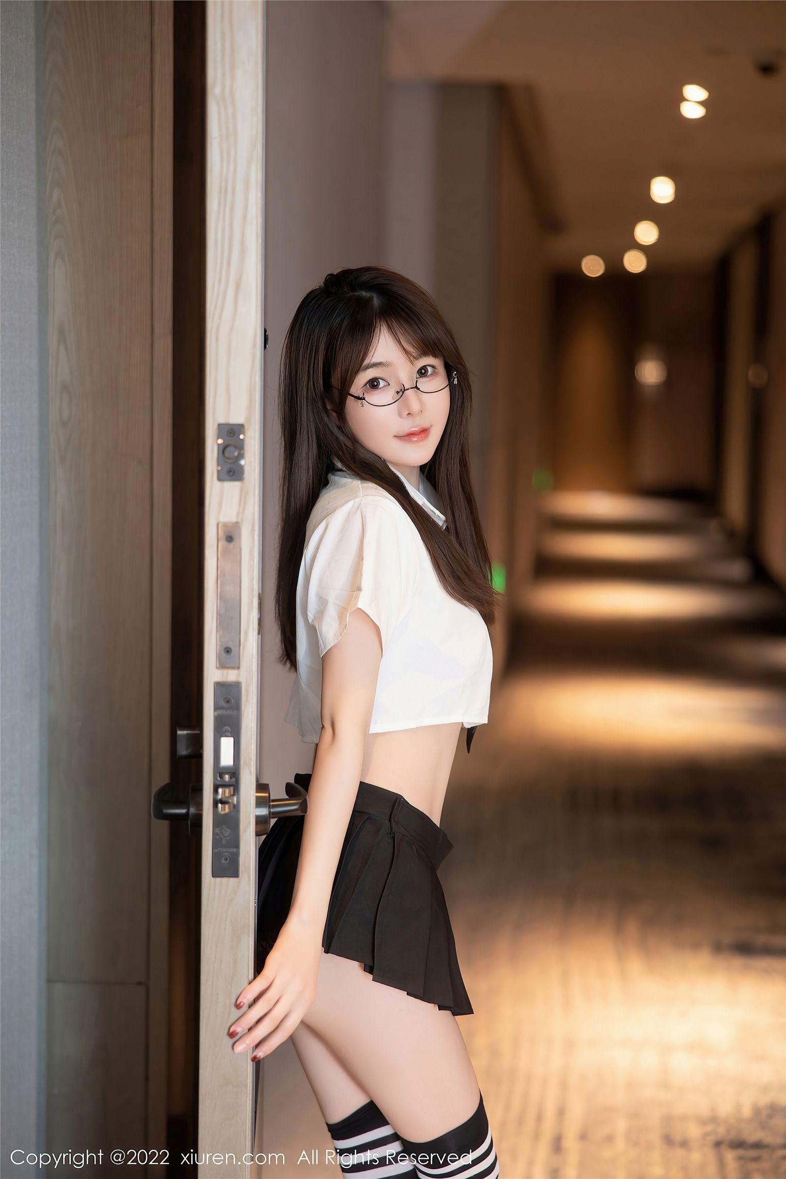 [XIUREN秀人网] 2022.08.01 NO.5365 婠婠么_p004