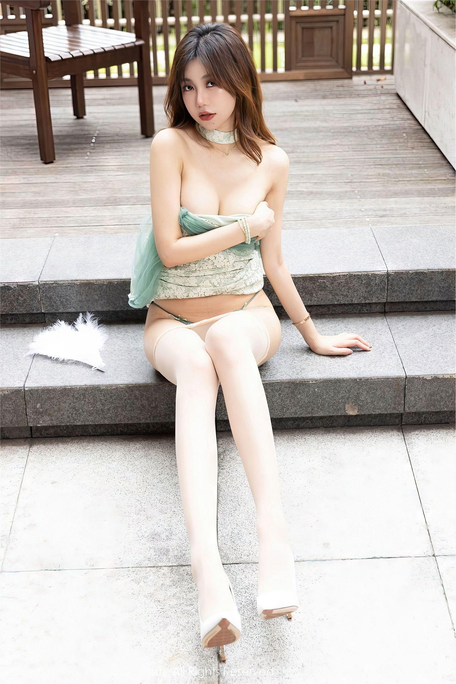 [XIUREN秀人网] 2022.11.04 NO.5809 绮里嘉ula_p005